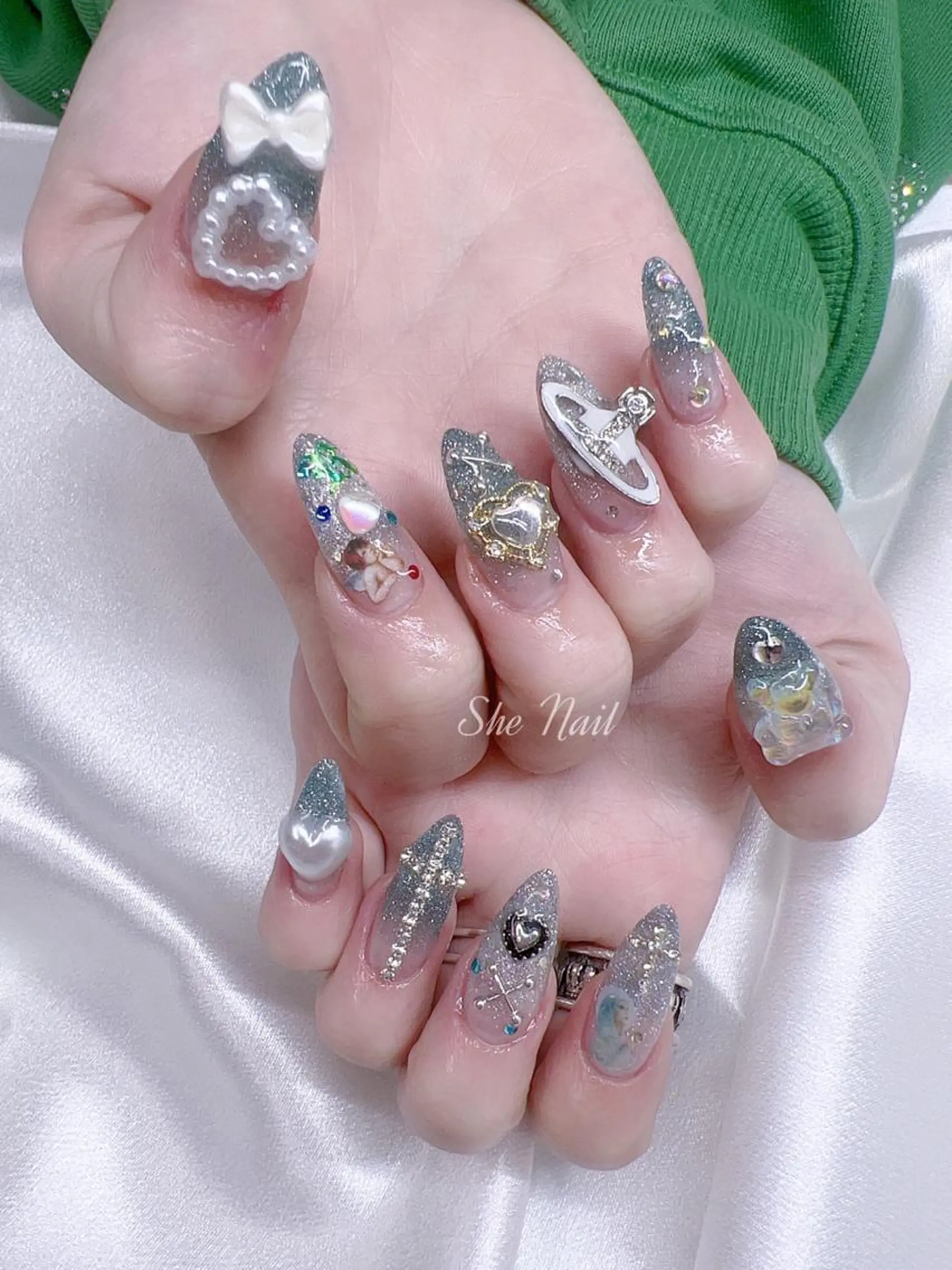 ネイル チークネイル 長さ出し マグネットネイル 持ち込み ワンカラーネイル ハンドネイル She   Nail所属・ISA_ BELLAのネイルデザイン