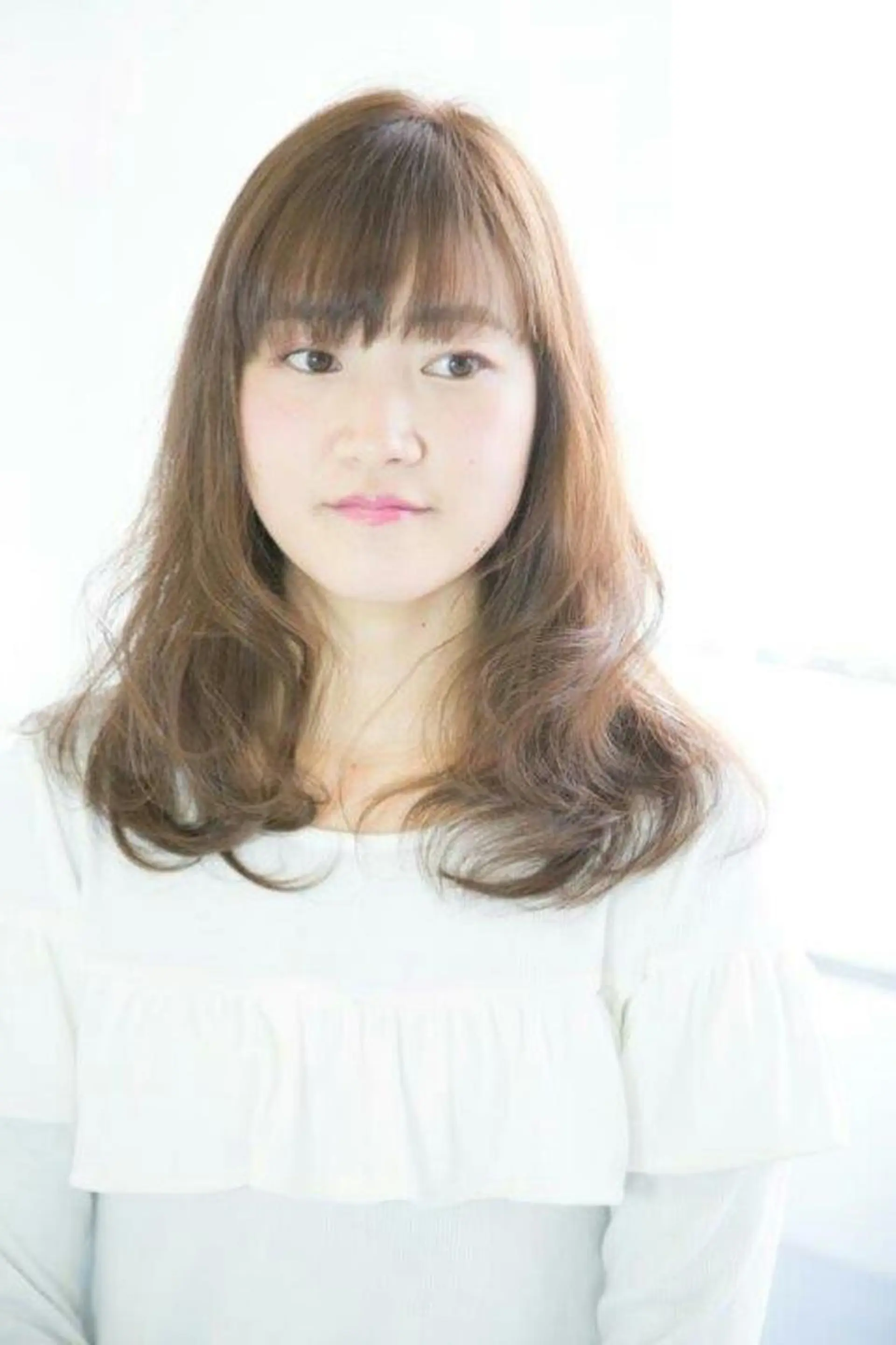 セミロング カラー パーマ イルミナカラー エアウェーブ カット 奈良崎 和弘のヘアスタイル