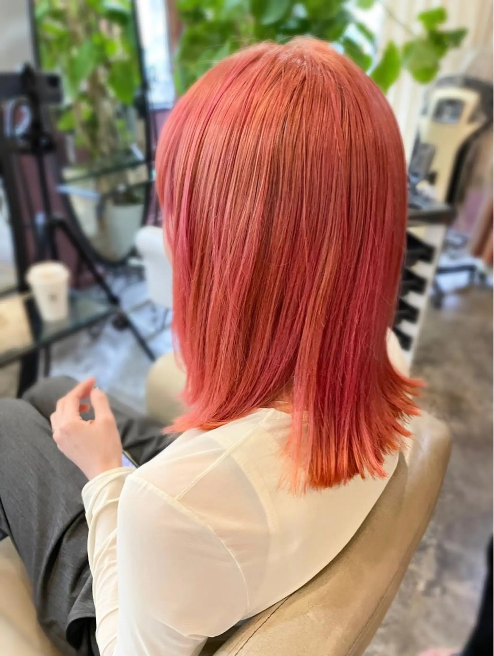 ミディアム カラー パーマ ヘアアレンジ メンズ カット ヘアカラー トリートメント 表参道Lise おおいしおりのヘアスタイル