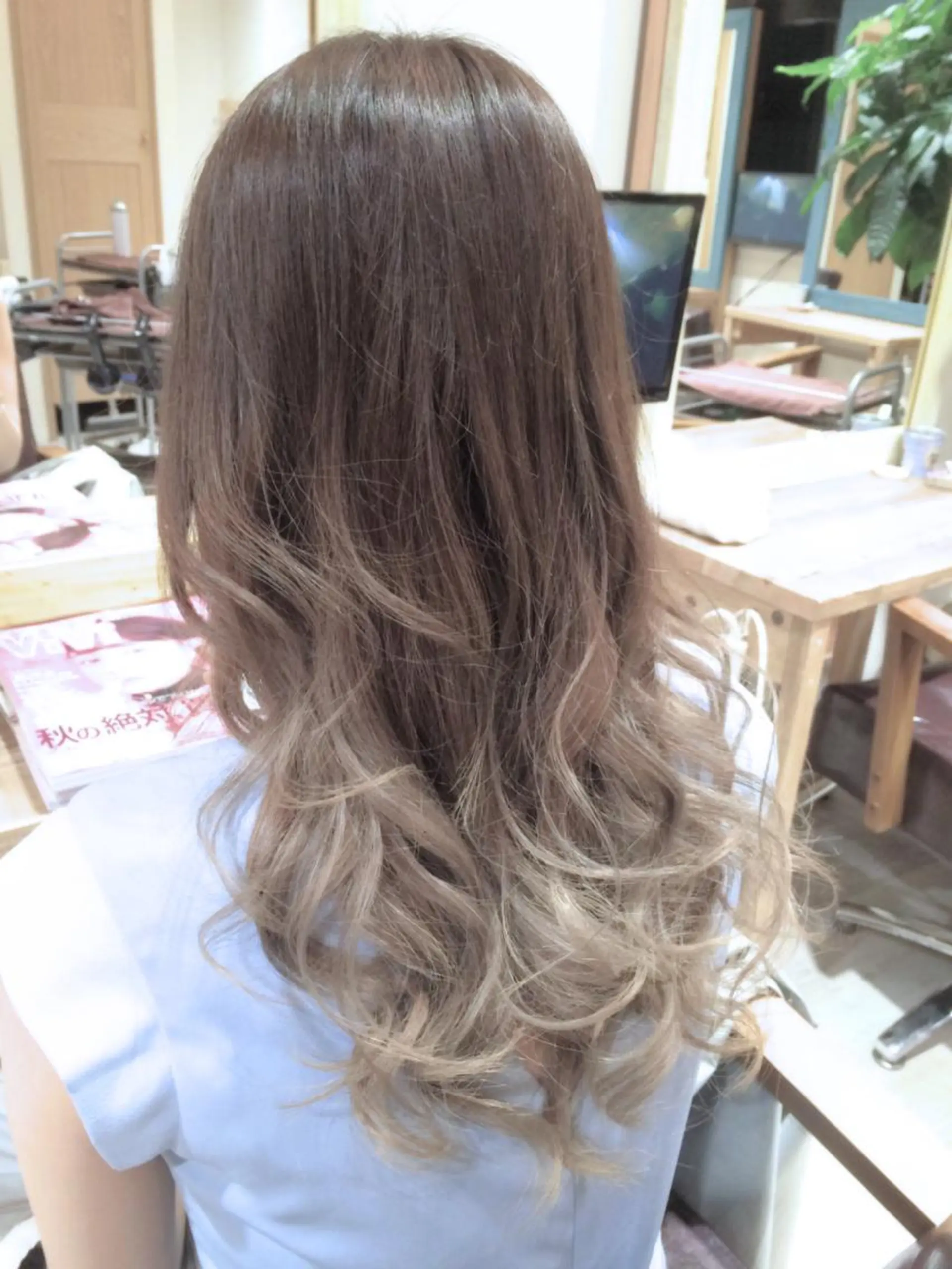 ロング カラー パーマ ヘアアレンジ メンズ キッズ ネイル マツエク・マツパ ヘアカラー バレイヤージュ/ 髪質改善/渡邉悟🌱のヘアスタイル