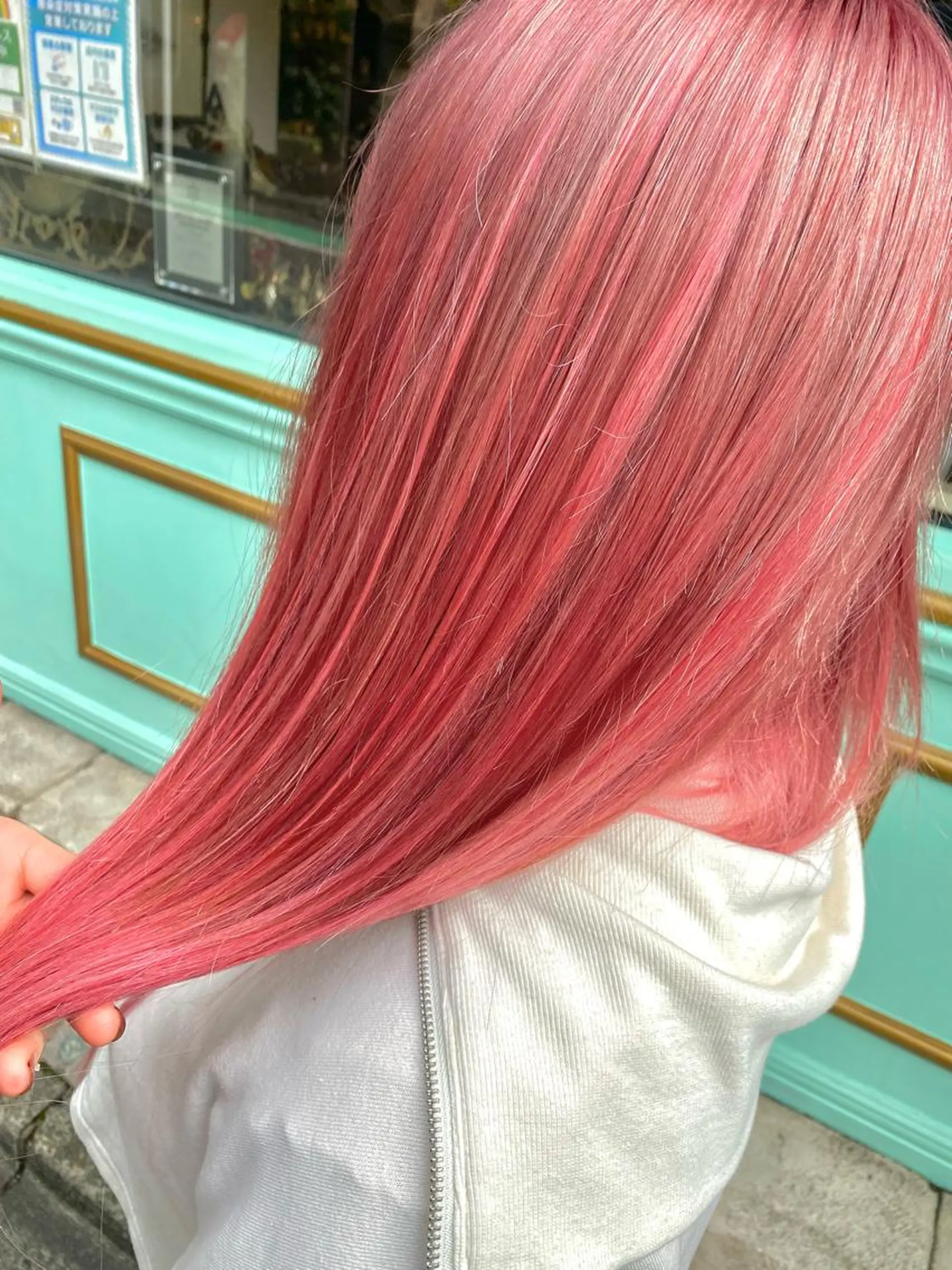 ロング カラー ヘアアレンジ ハイトーンカラー エクステ 【ブリーチはお任せ】 ハイトーン✨yuraのヘアスタイル