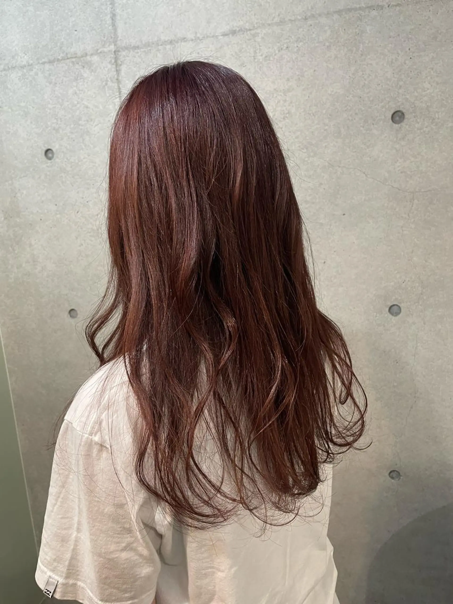 ロング カラー ブラウンカラー ピンクカラー ピンクブラウン ヘアカラー ヘアディテール本山フォレスト所属・佐藤 爽香のヘアスタイル