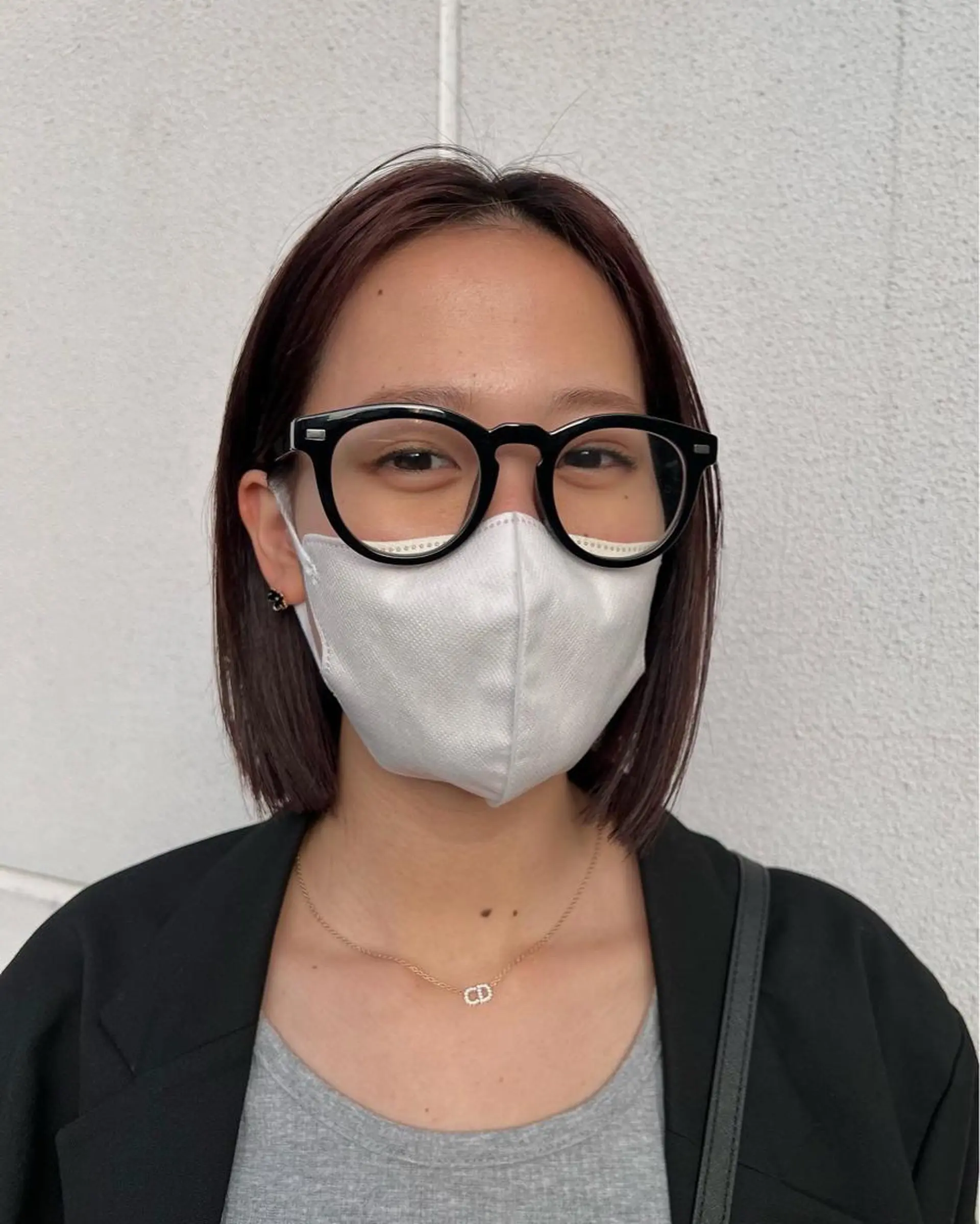 ショート カラー 松坂 真衣のヘアスタイル