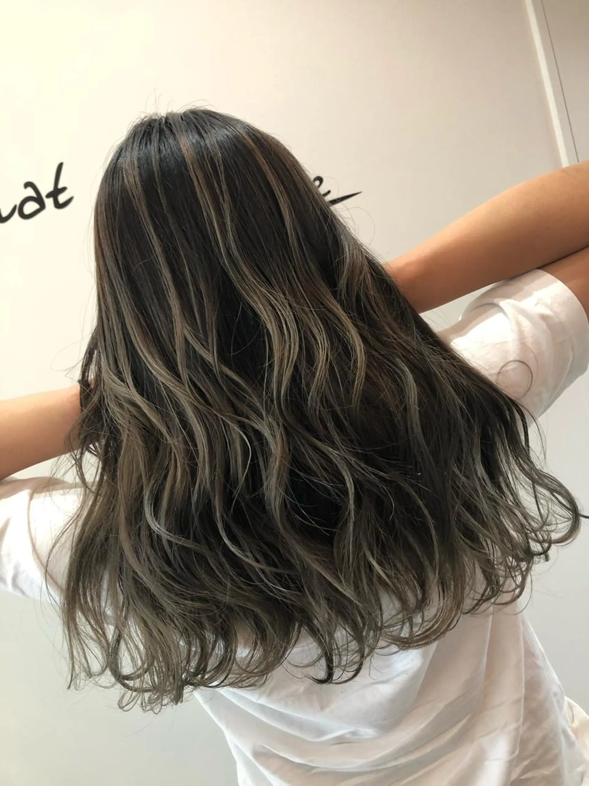 セミロング カラー 河内 元伸のヘアスタイル