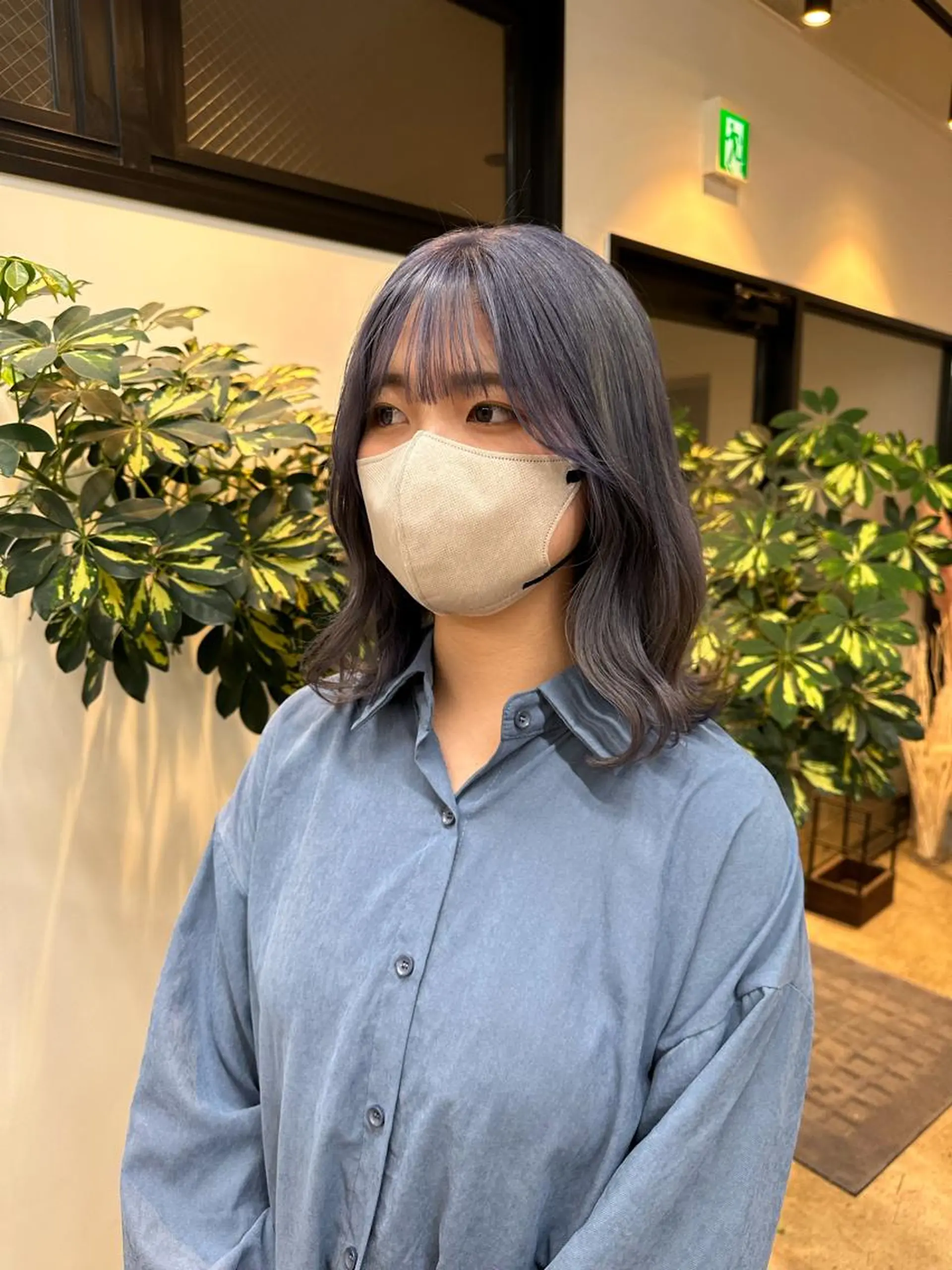 ミディアム カラー ヘアカラー トリートメント yuika .のヘアスタイル