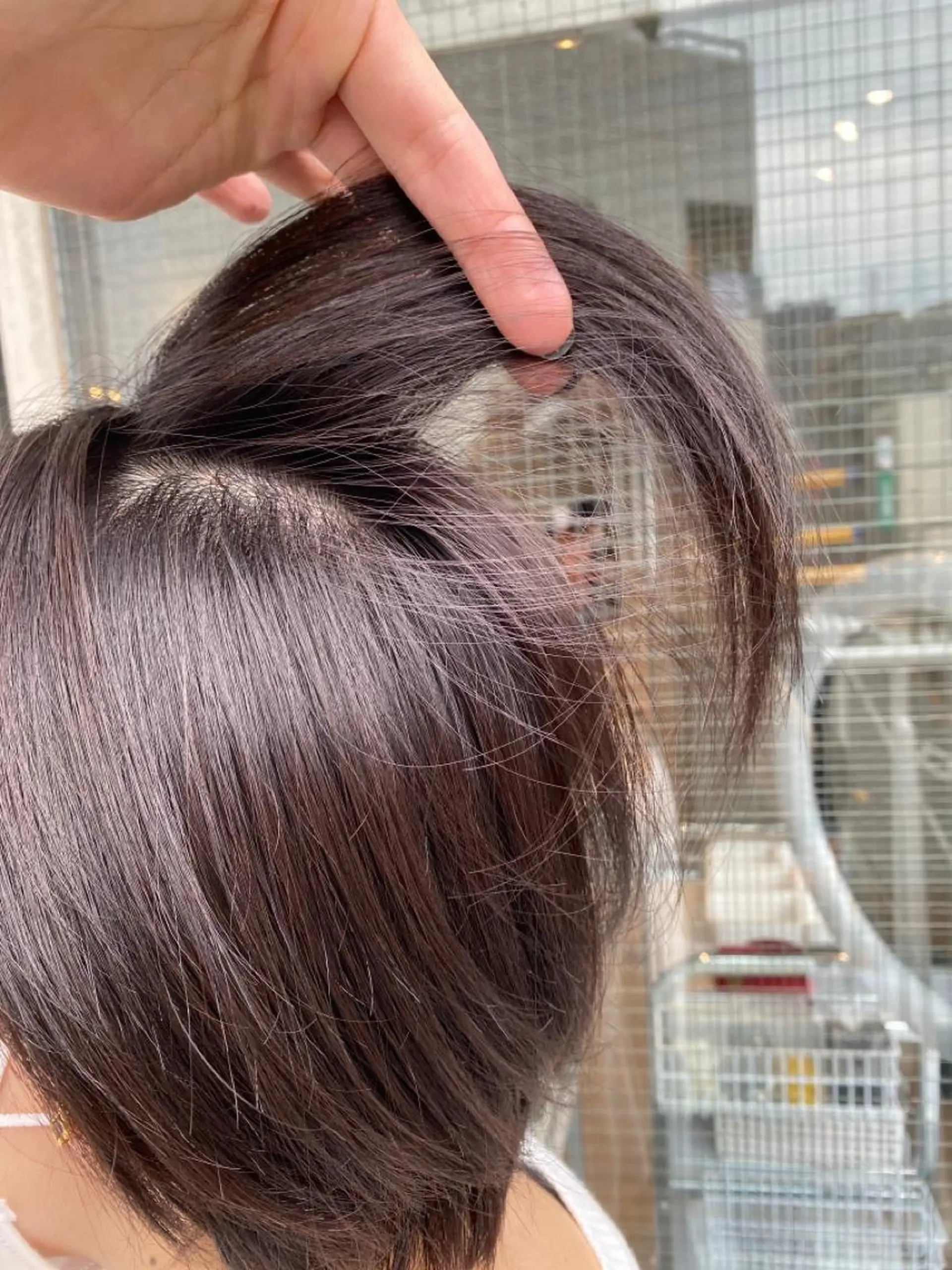 ショート カラー ベージュカラー &グループ代表取締役 KOHEIのヘアスタイル