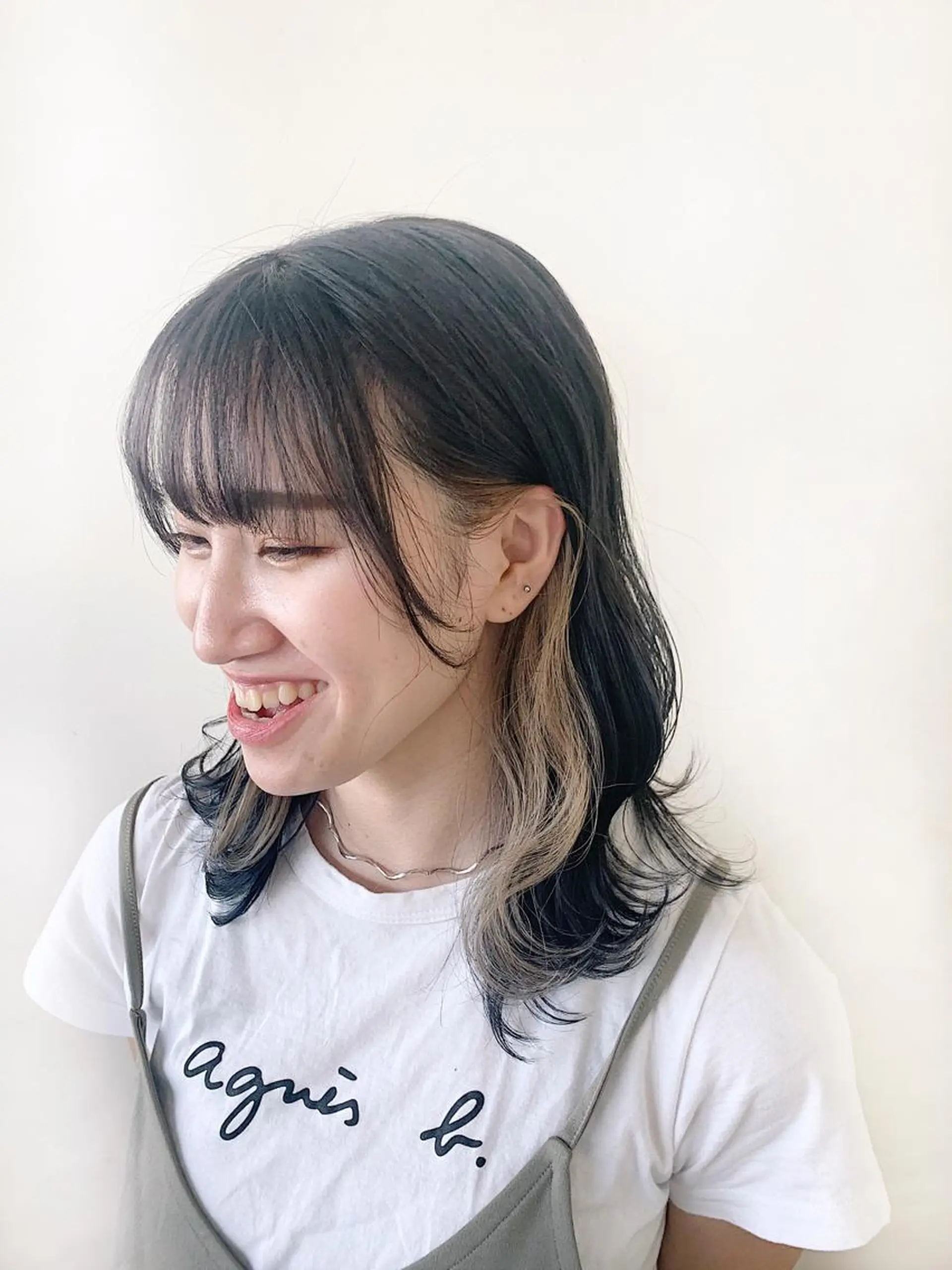 ミディアム カラー 杉村 未来のヘアスタイル