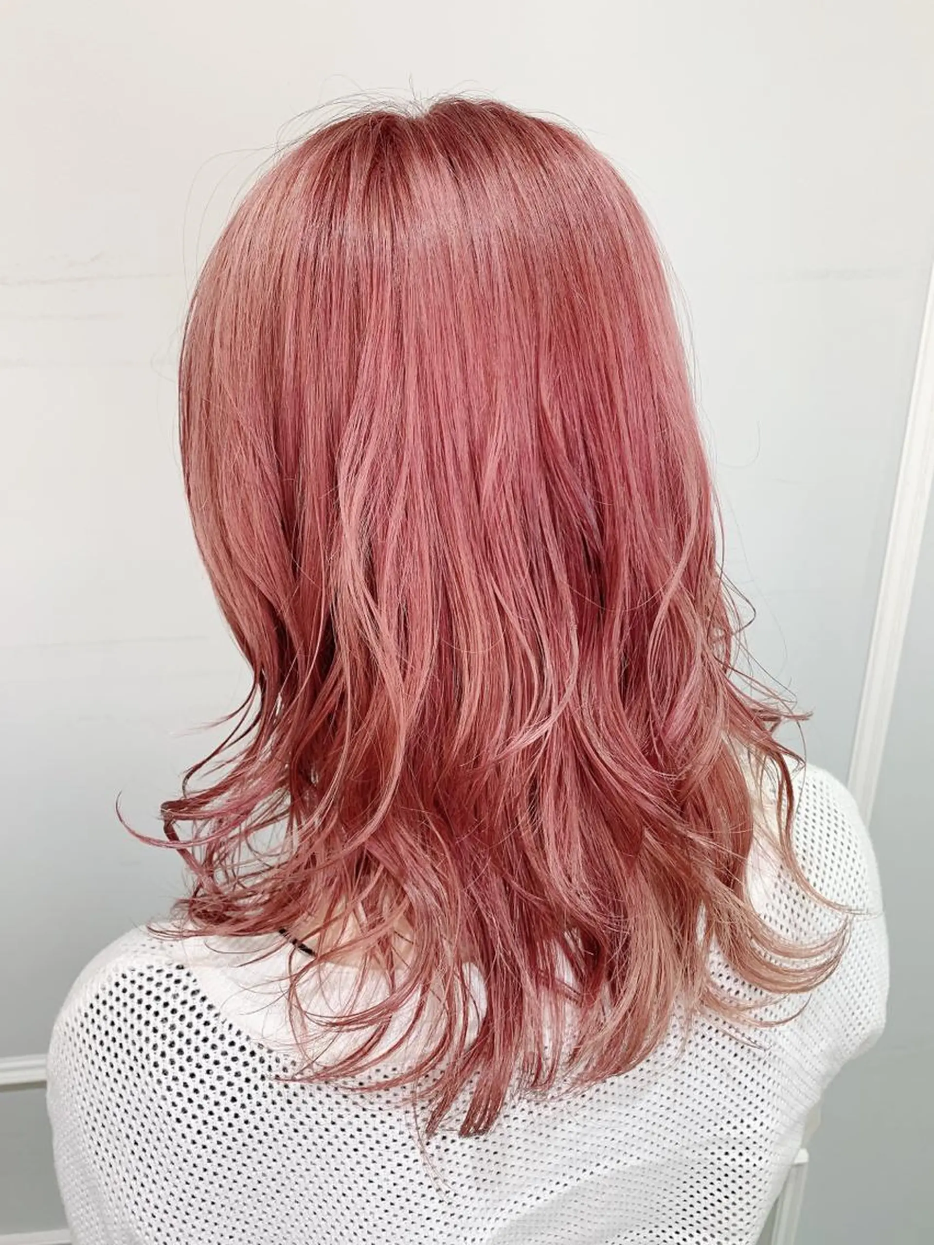 セミロング カラー ピンクカラー ヘアカラー トリートメント 🦖鶴岡香純🦖 5/1から復帰しますのヘアスタイル