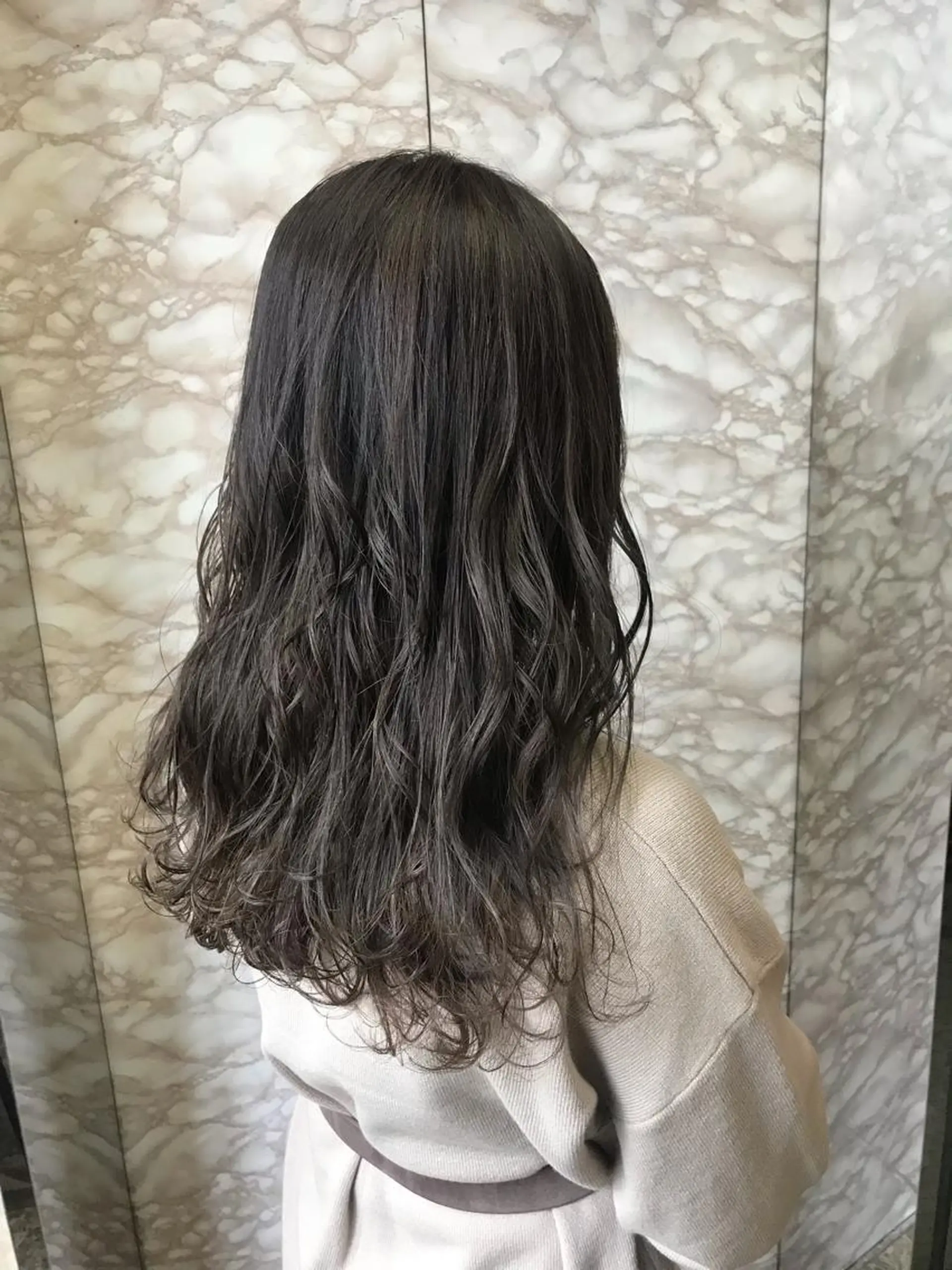 ミディアム カラー クリスマス カット ヘアカラー トリートメント 🉐レイヤー/塩見 弘樹🉐渋谷のヘアスタイル