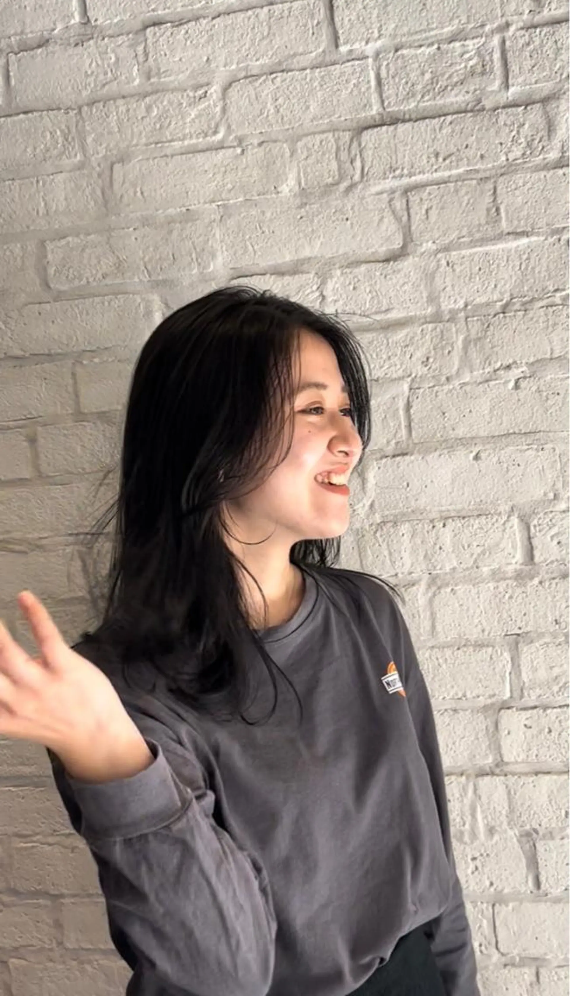 セミロング 顔まわりレイヤー レイヤーカット LOTUS表参道所属・【代表】 🌟MASA🌟美髪のヘアスタイル