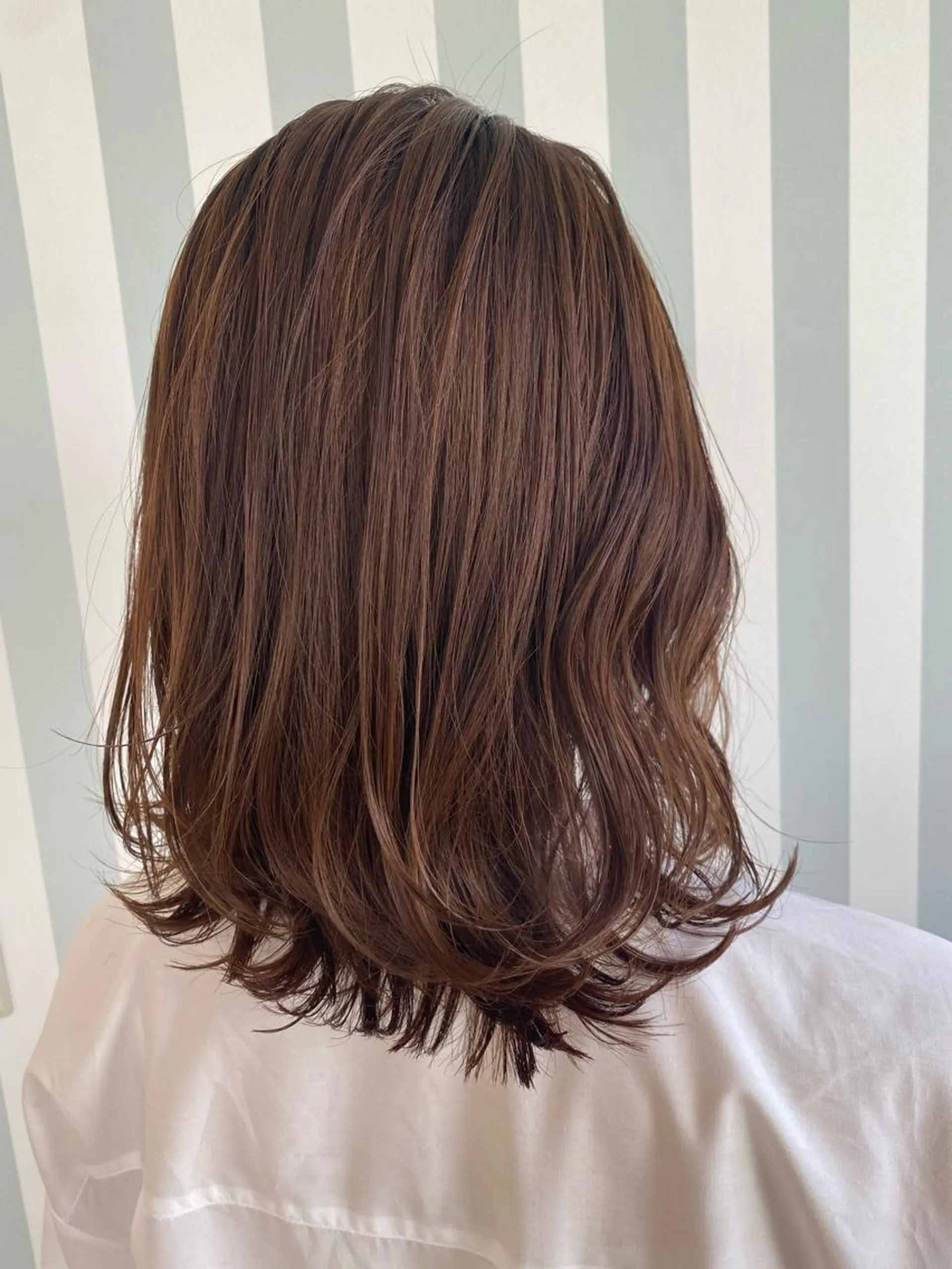 ミディアム 小顔レイヤー/ ベージュ🤍Rieのヘアスタイル