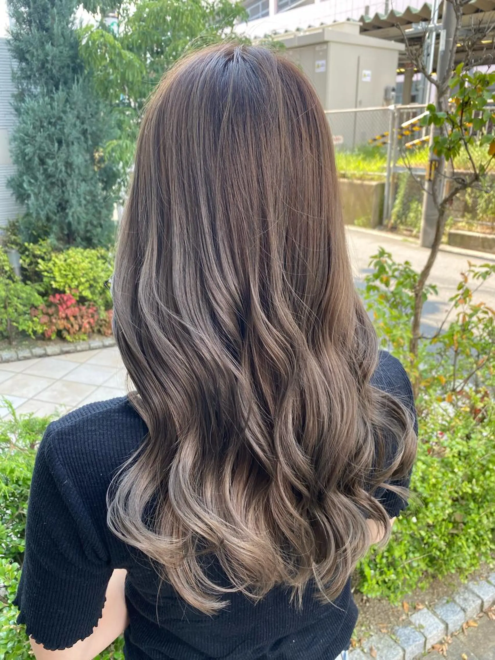 ロング カラー カット ヘアカラー トリートメント 💎髪質改善💎 西森千夏のヘアスタイル