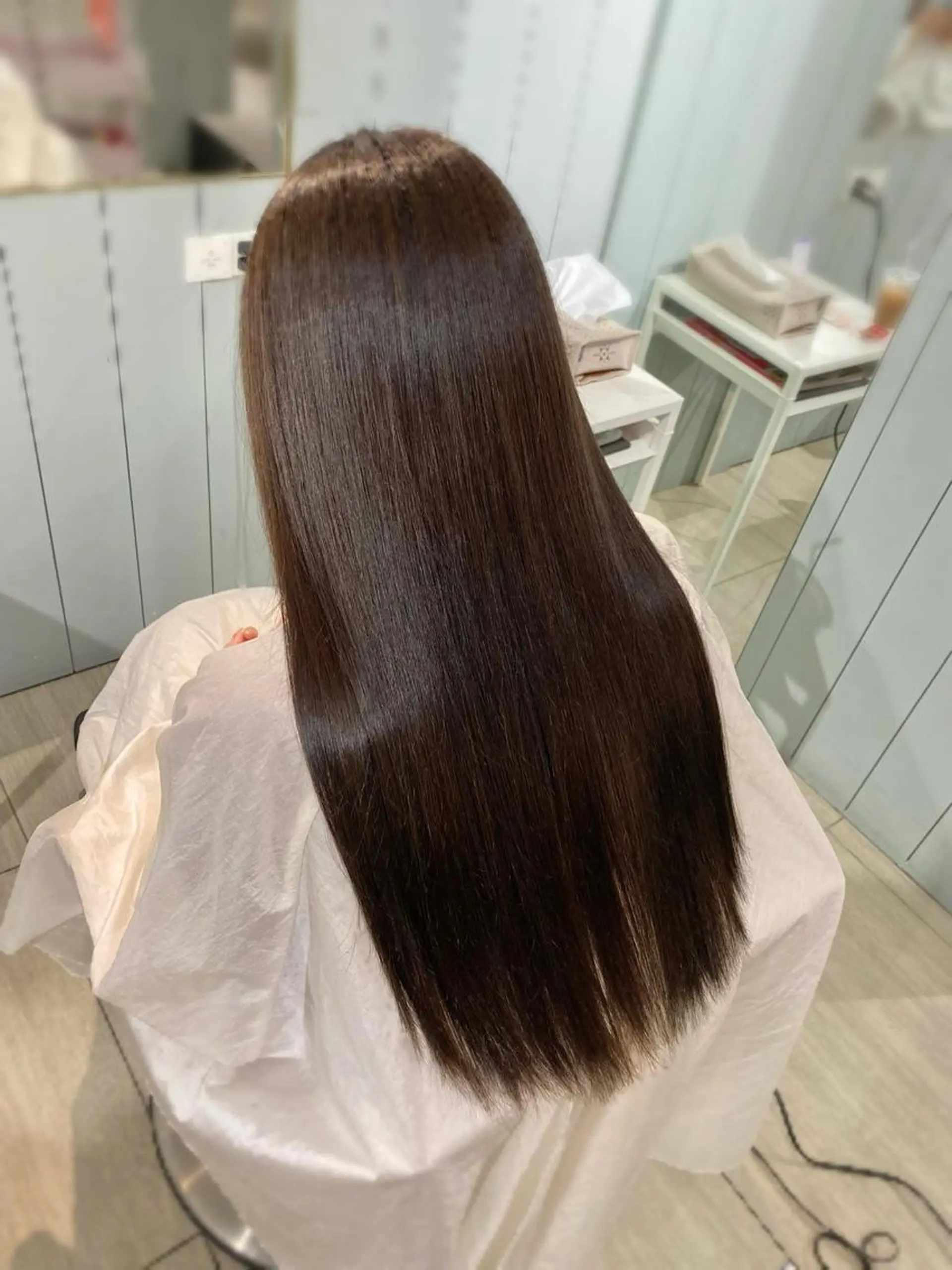 ロング パーマ 髪質改善 縮毛矯正 トリートメント 酸性ストレート 酸熱トリートメント 縮毛矯正 トリートメント 韓国風レイヤーカット 💎髪質改善"yuiのヘアスタイル