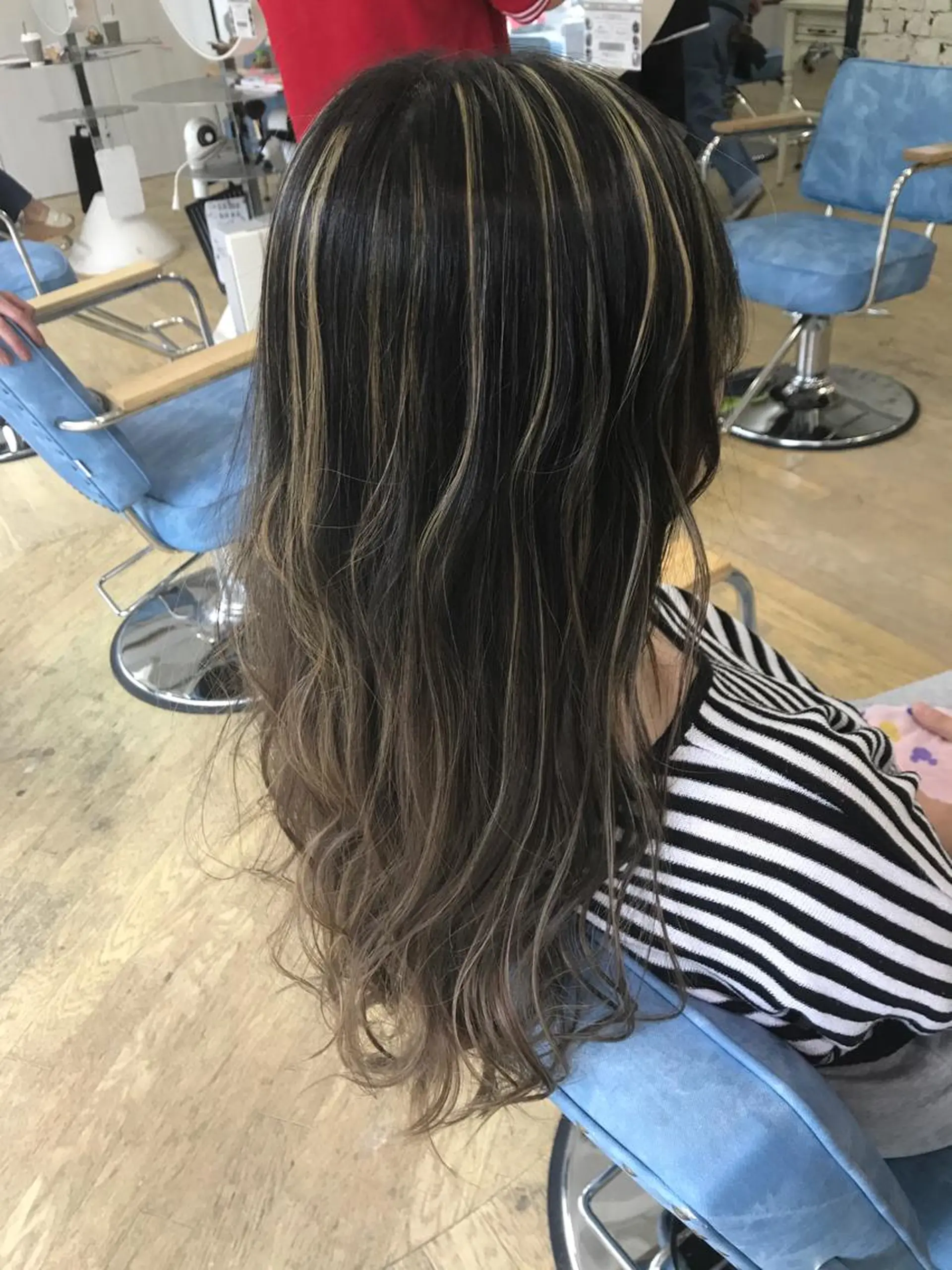 ロング カラー ヘアアレンジ バレイヤージュ ハイライトカラー 3Dハイライト ハイライト レイヤーカット カット ヘアカラー トリートメント 松井 敬太郎のヘアスタイル