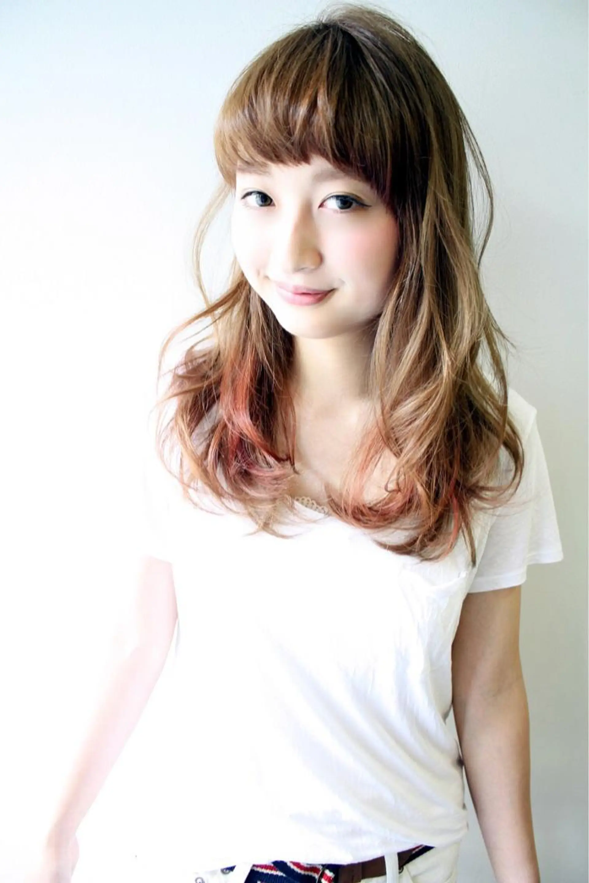 ミディアム くせ毛 髪質改善 トリートメント tuuli トゥーリのヘアスタイル