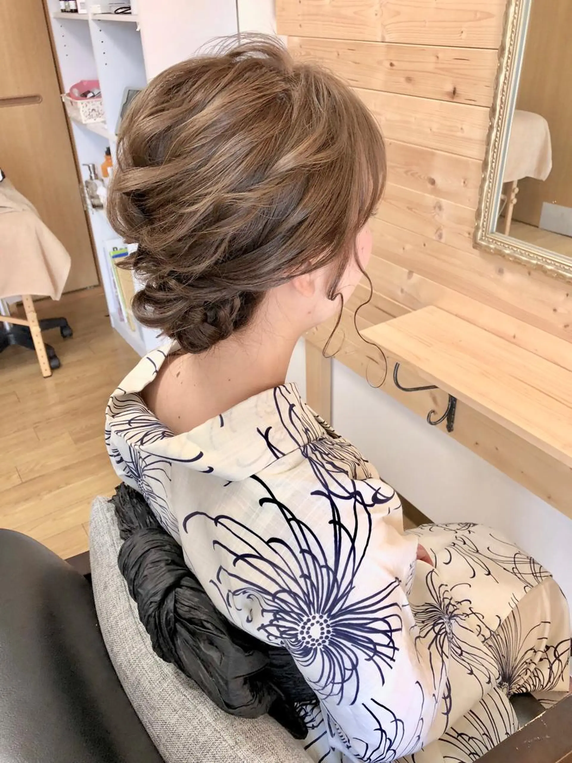 セミロング ヘアアレンジ 浴衣 糸賀 史織のマツエク・マツパデザイン