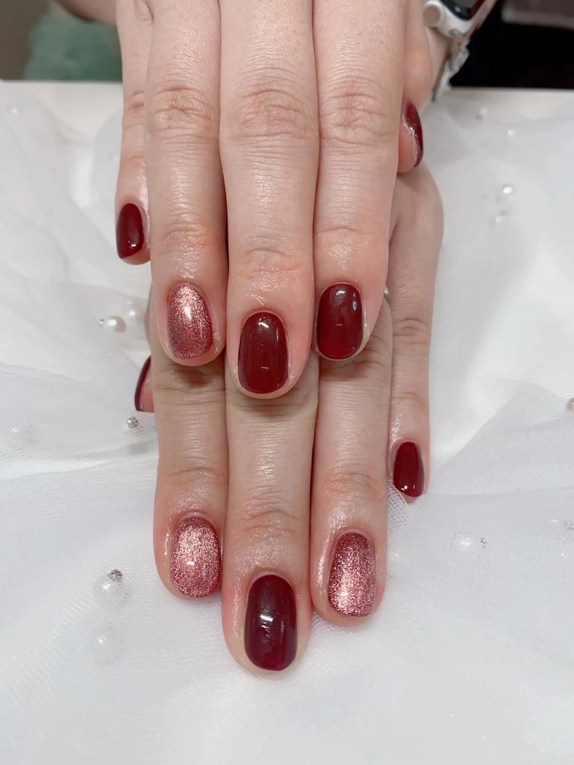 ネイル 赤色 Jasmine nailsalon所属・ジャスミン ネイルサロンのネイルデザイン