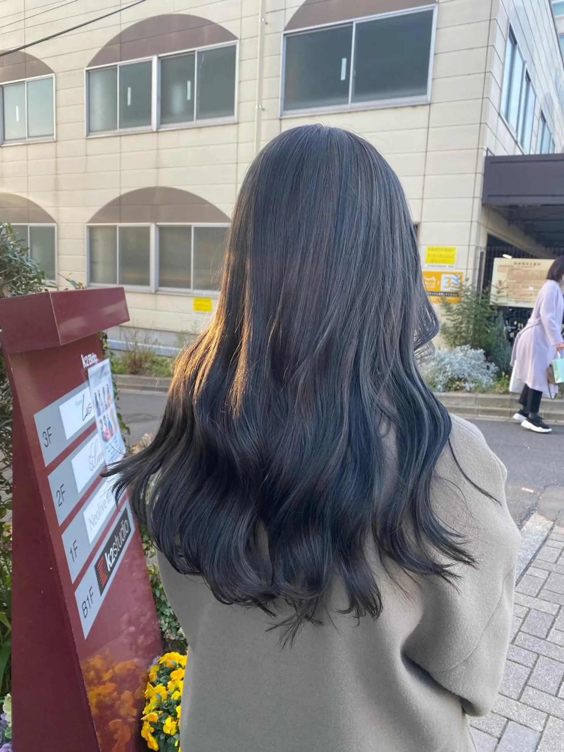 ロング カラー ブリーチ 透明感カラー オリーブカラー 袴着付け予約受付中/ 渡辺奈緒のその他イメージ