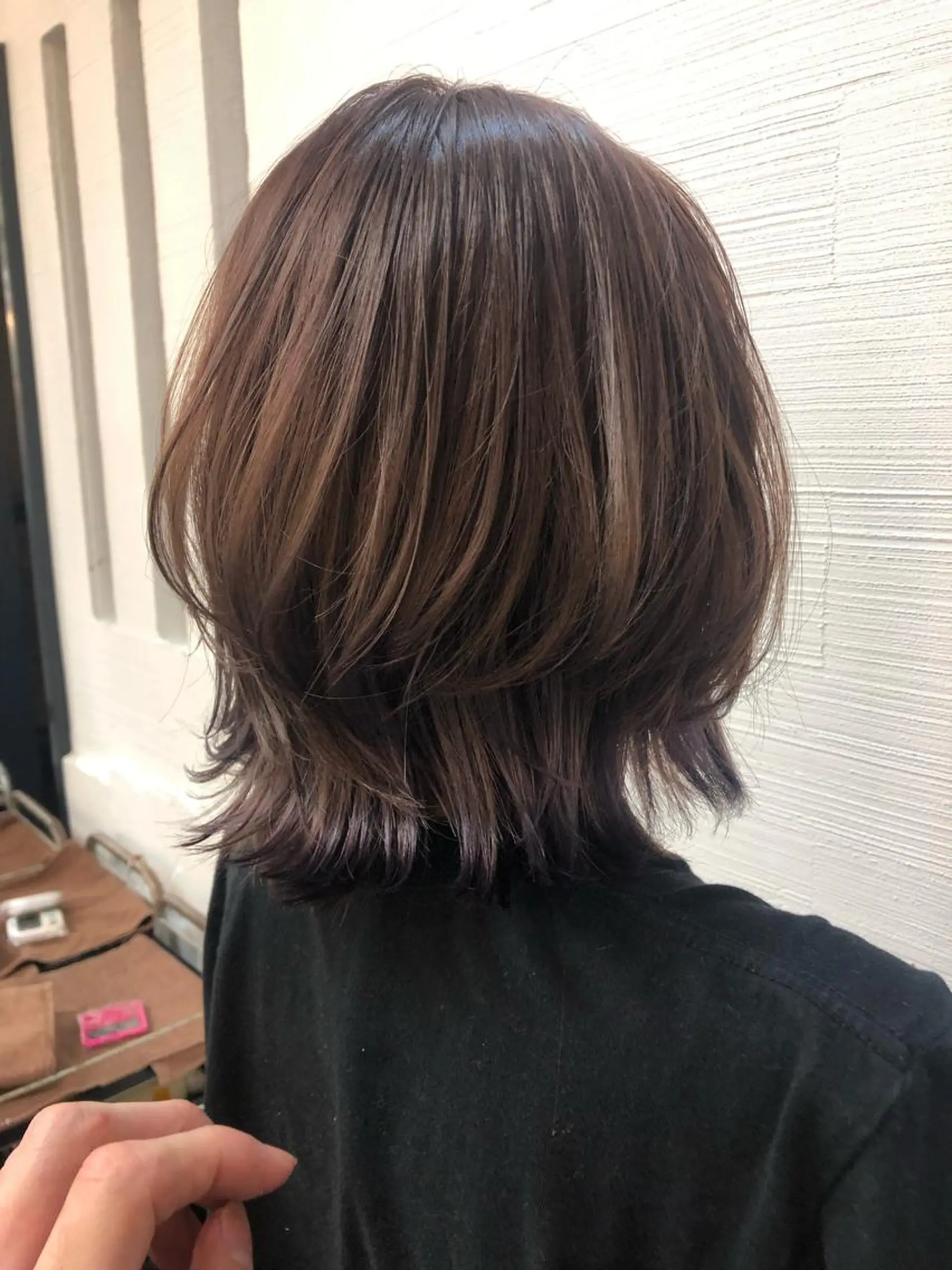 ミディアム カラー グレージュ ラベンダーカラー ラベンダーグレージュ ラベンダーグレー くびれヘア カット ヘアカラー トリートメント ボブ/縮毛矯正/ レイヤー/塚田のヘアスタイル