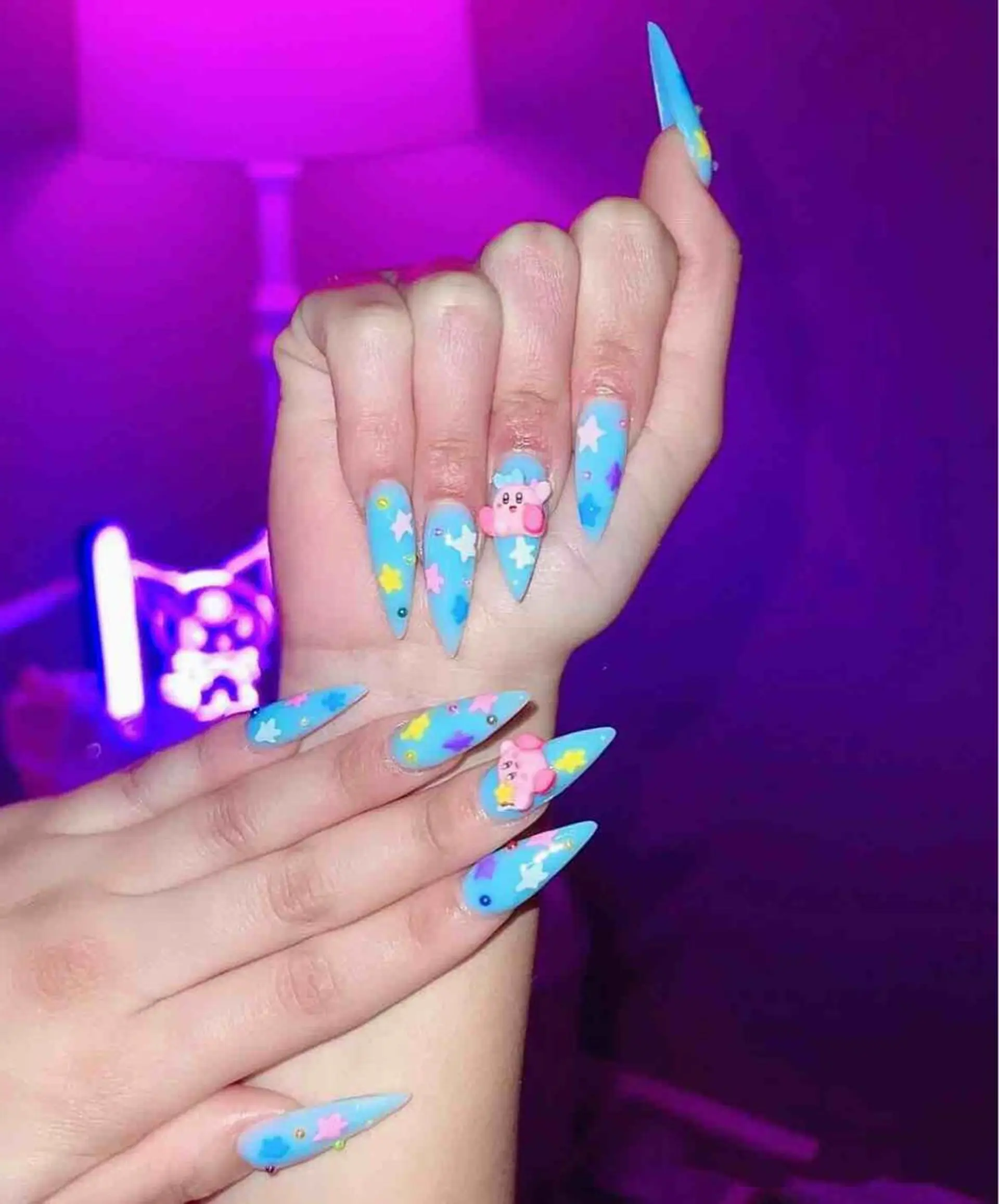 ネイル ハンドネイル MoonNail ユリ🌸のネイルデザイン