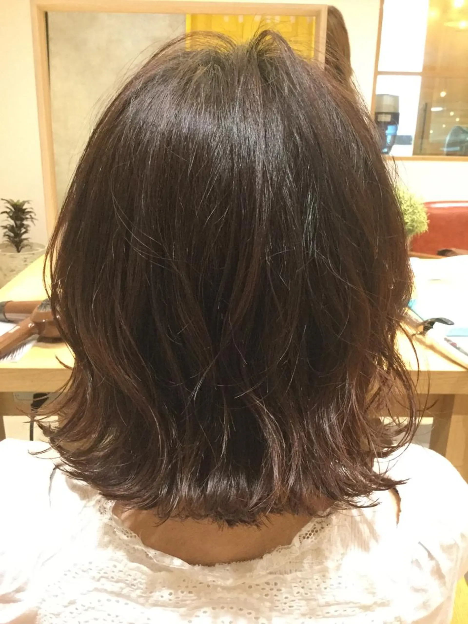 ミディアム カラー 田中 まりなのマツエク・マツパデザイン