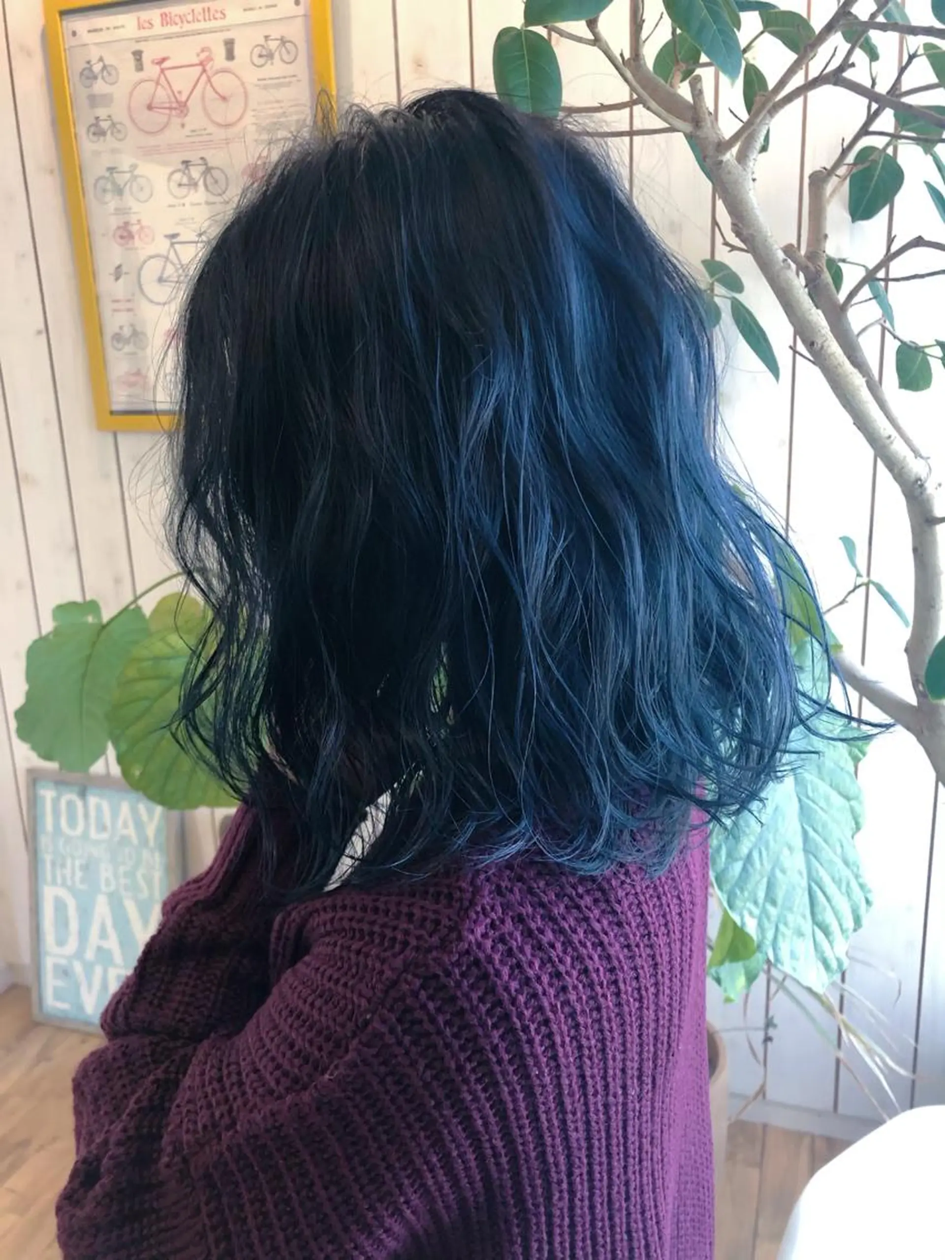 ミディアム カラー カット ヘアカラー トリートメント 小濱 秀人のヘアスタイル