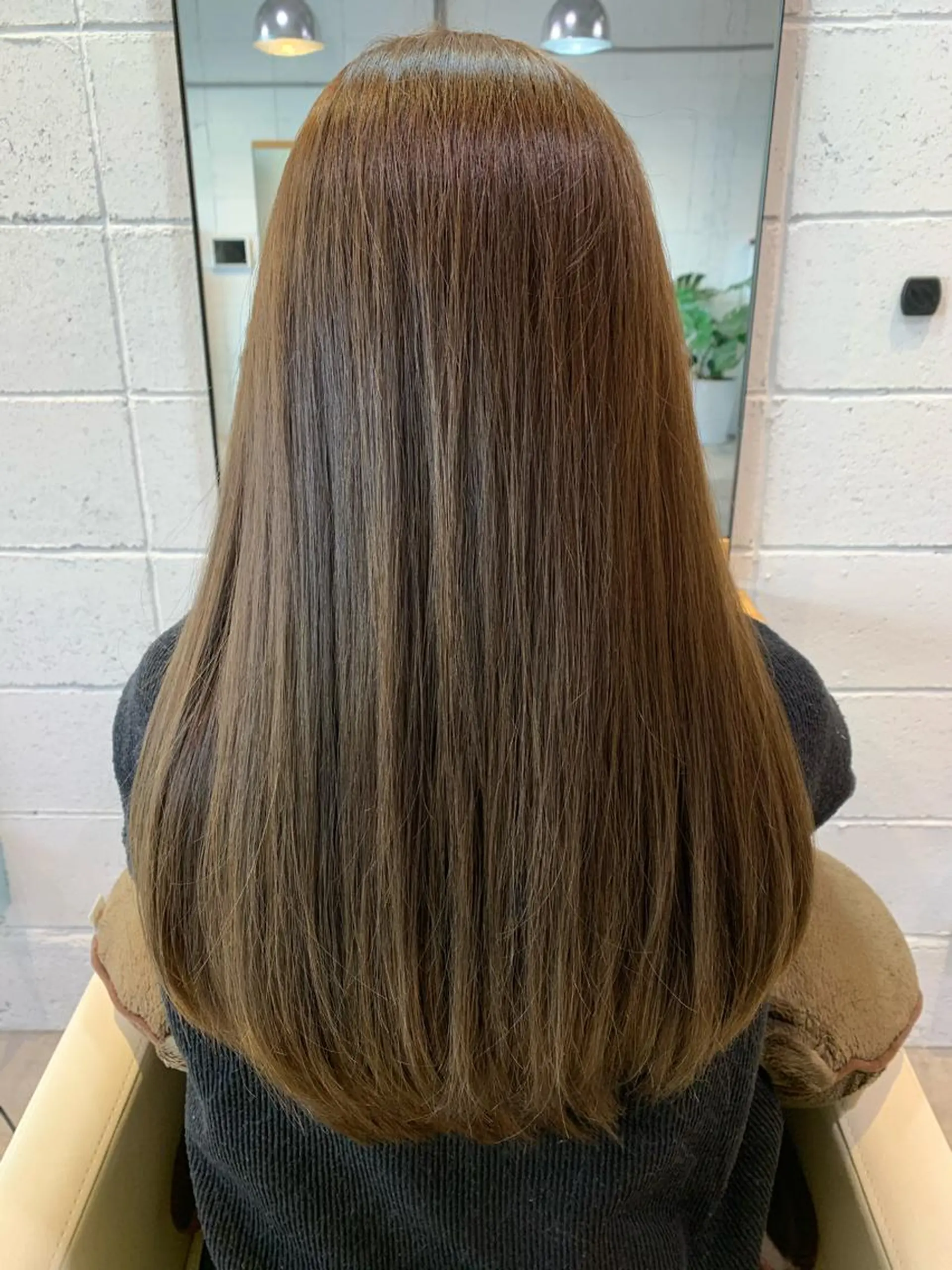 ロング カット ヘアカラー トリートメント HAIR  SALONgenie (ヘアーサロンジーニー)所属・嶋崎 啓人のヘアスタイル