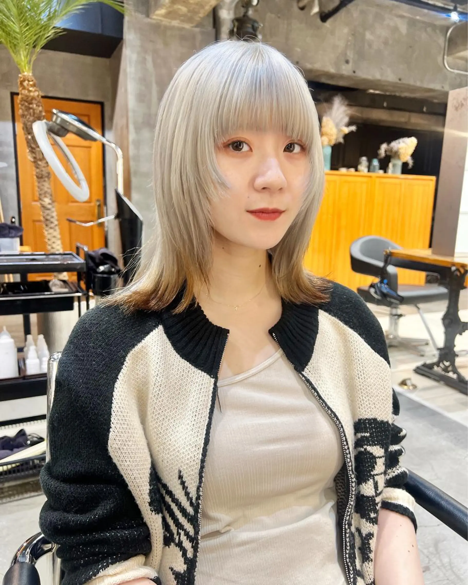 ミディアム カラー デザインカラー カット ヘアカラー haco＋所属・圧倒的デザイン力 店長🎨RENAのヘアスタイル