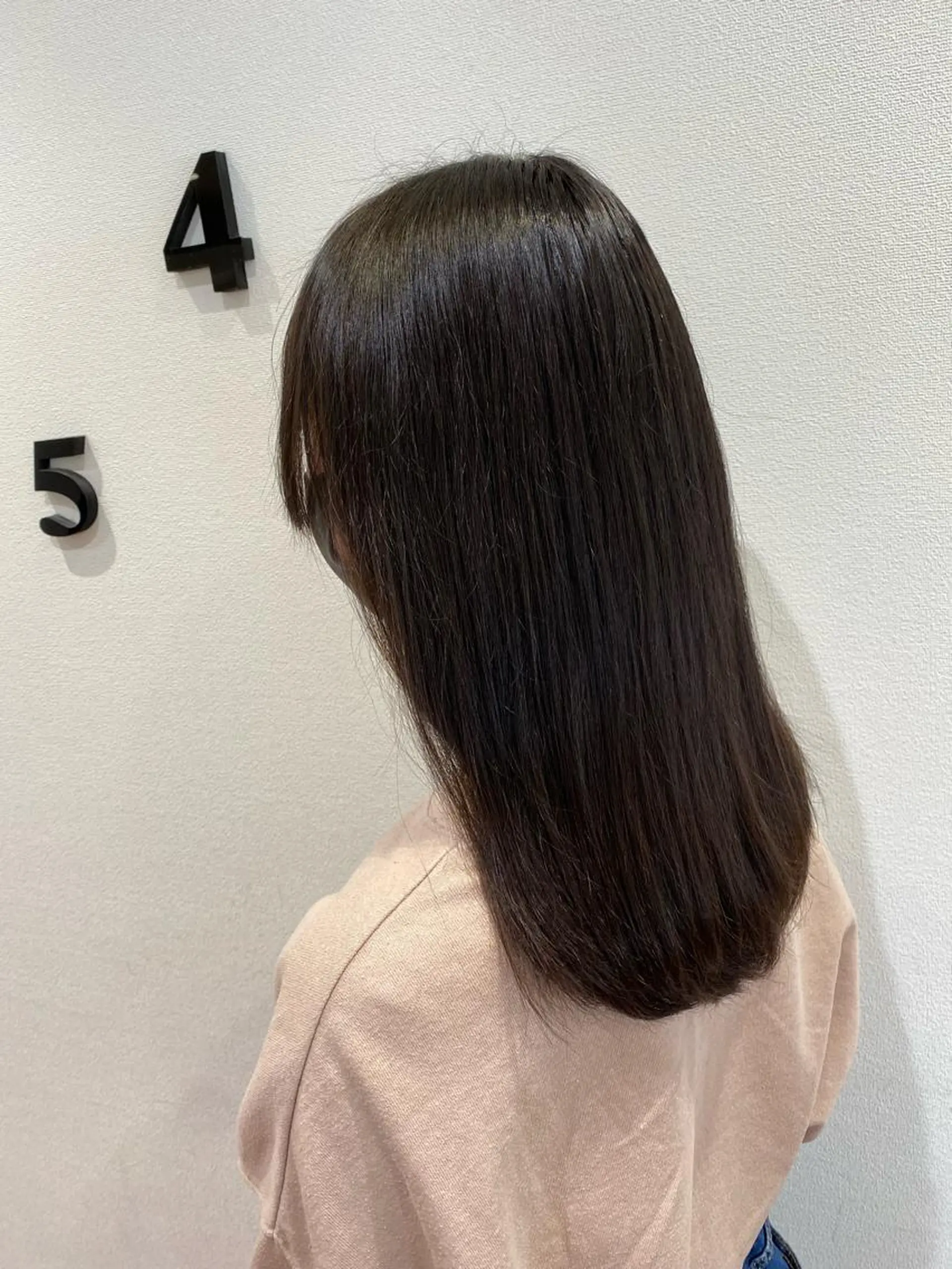 ミディアム ☘️お悩み解決☘️ 岡部恒輝のヘアスタイル