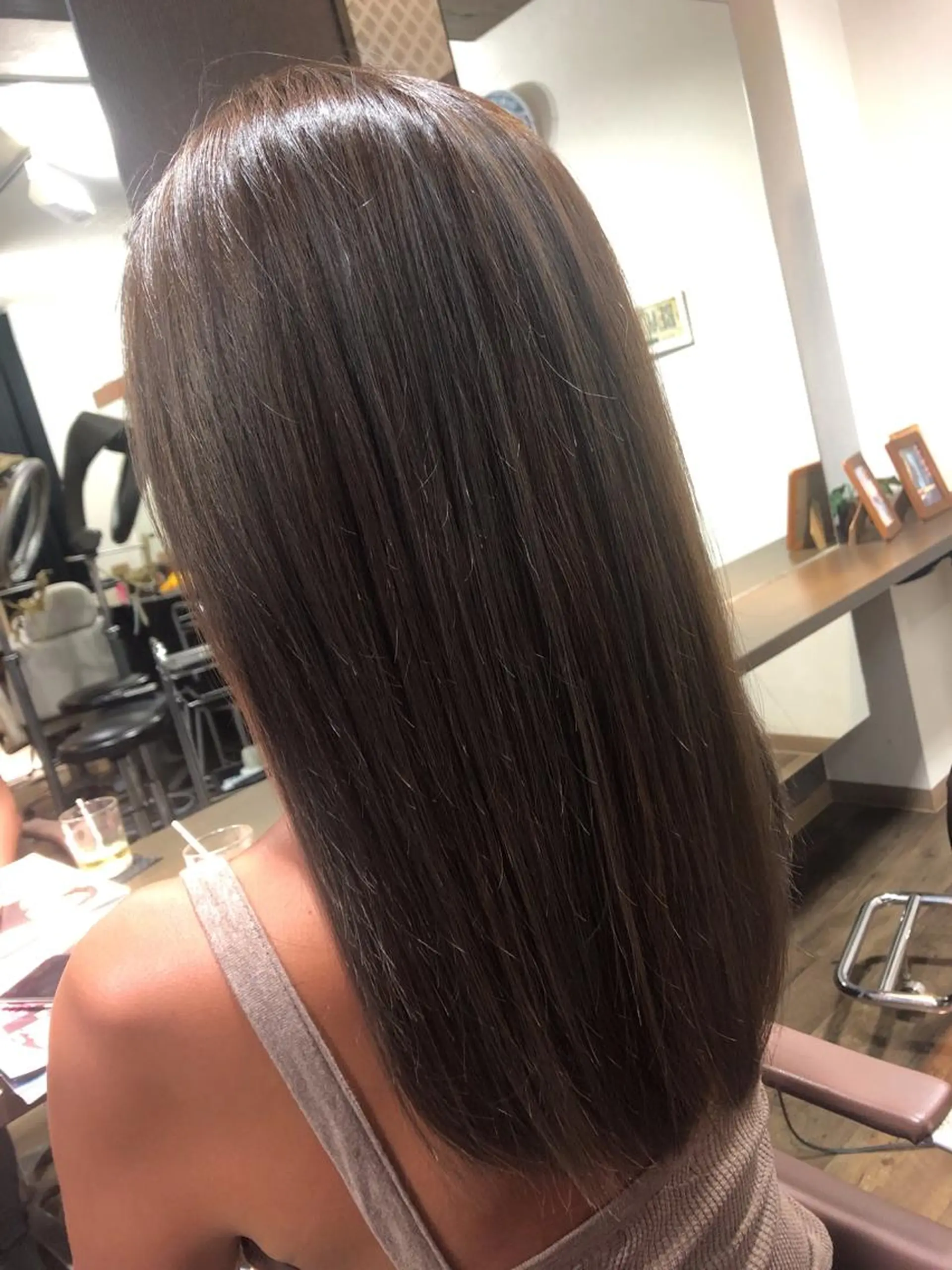 セミロング カラー カット ヘアカラー pep natsumiのヘアスタイル