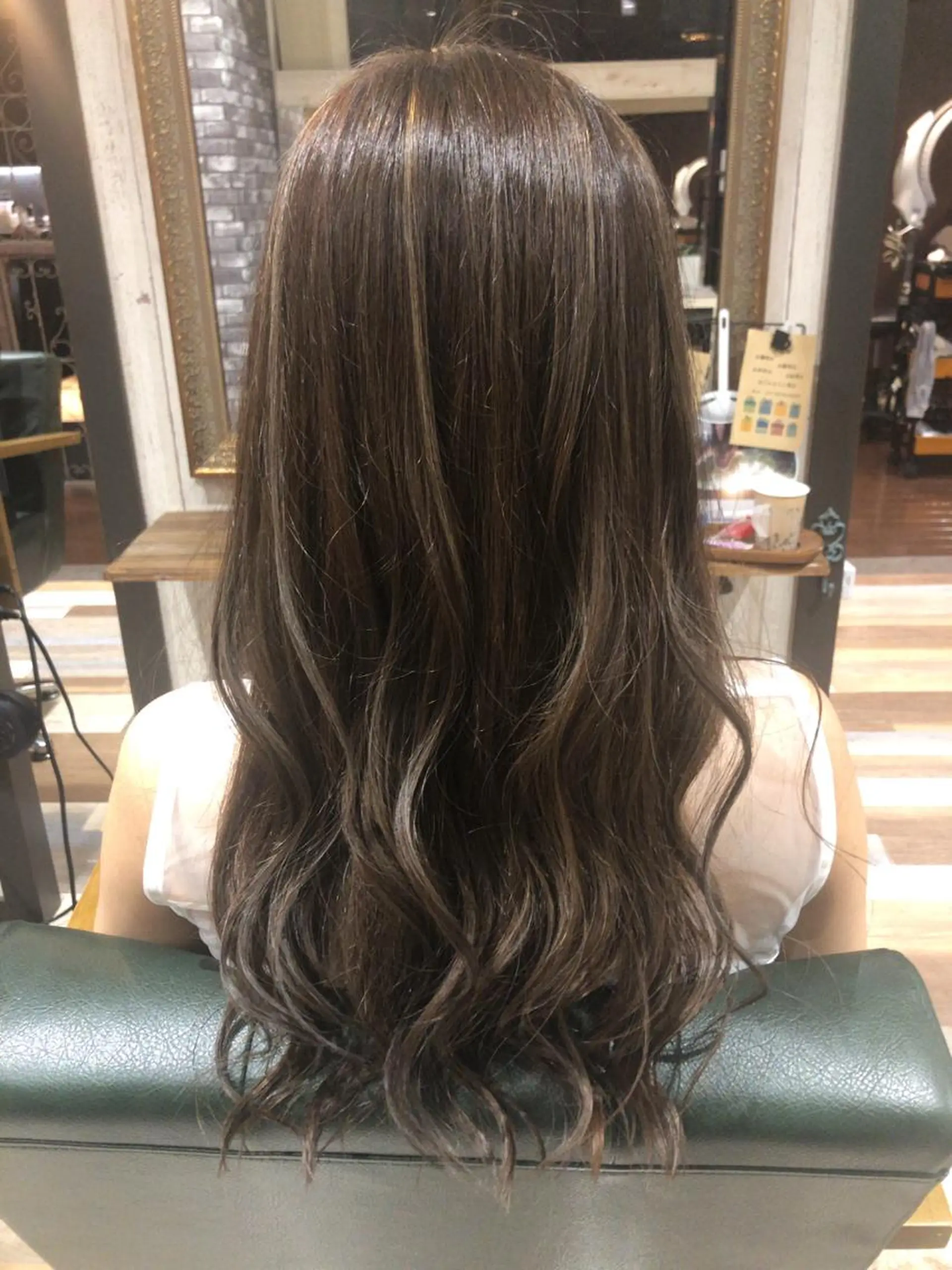 ロング 山崎 晃治のヘアスタイル