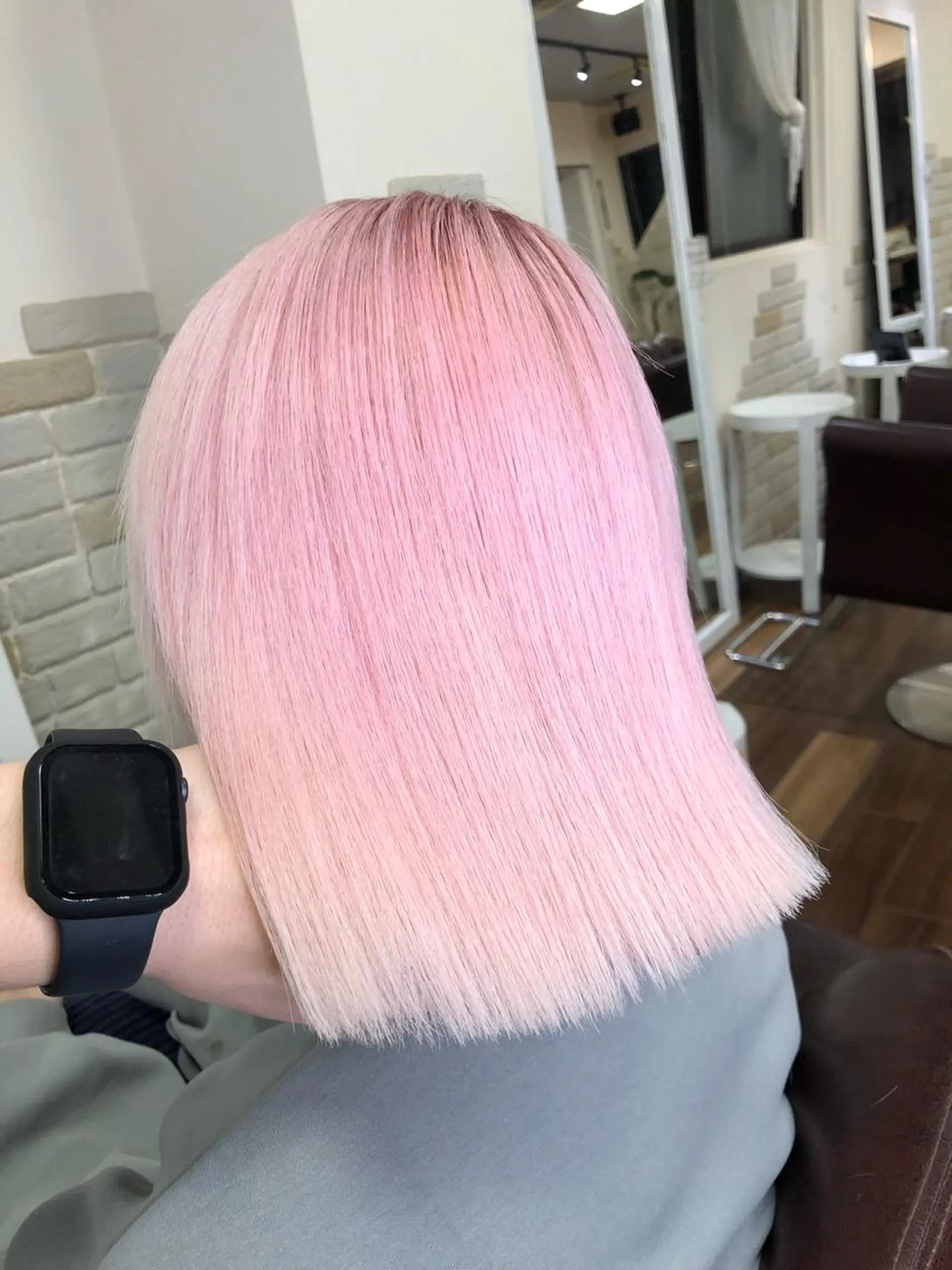 ショート Merly osakaのヘアスタイル