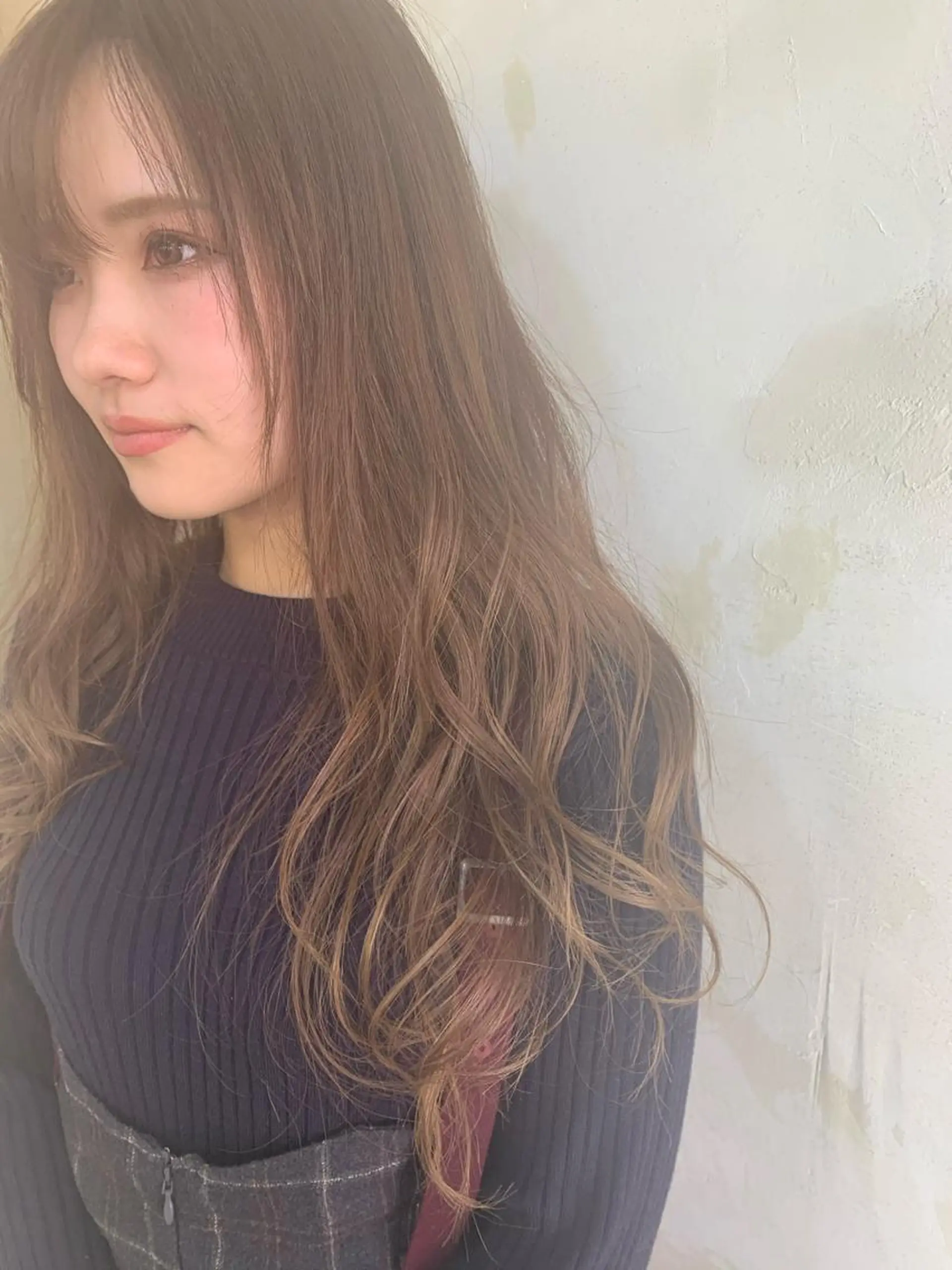 ロング カラー パーマ 藤間 帆乃夏（とうまほのかのヘアスタイル