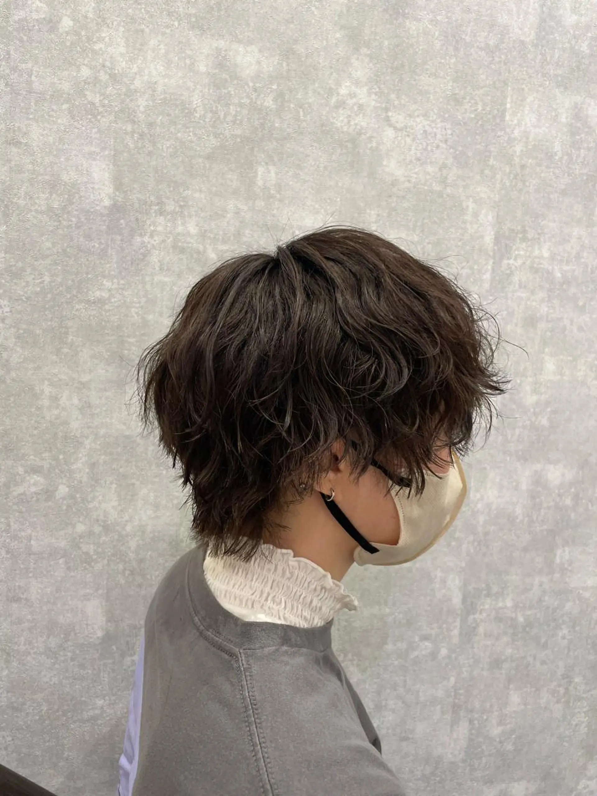 パーマ メンズ メンズパーマ 波巻きパーマ 港南台短髪特化 フェザーパーマのヘアスタイル