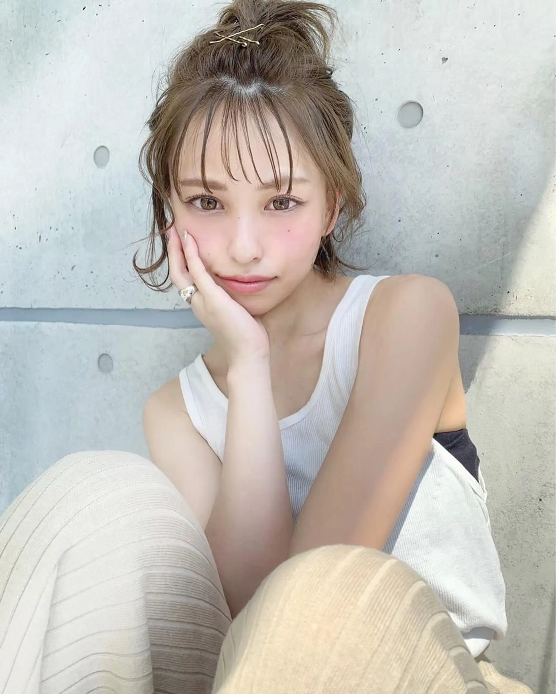 ミディアム パーマ ヘアアレンジ 💗🤍透明感カラー 🤍💗kanonのヘアスタイル