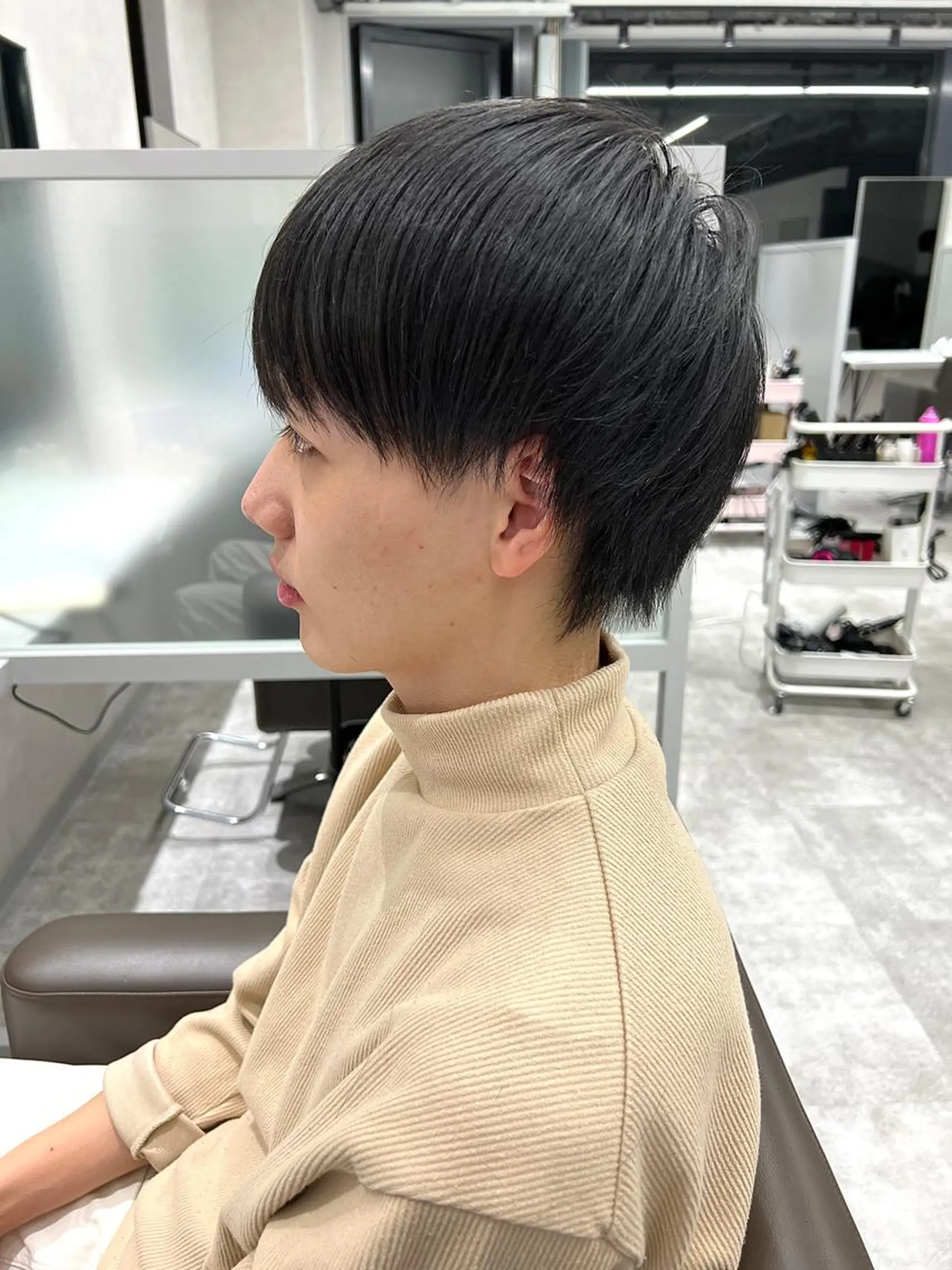 ショート カラー パーマ メンズ 関西センターパート メンズモデル募集のヘアスタイル