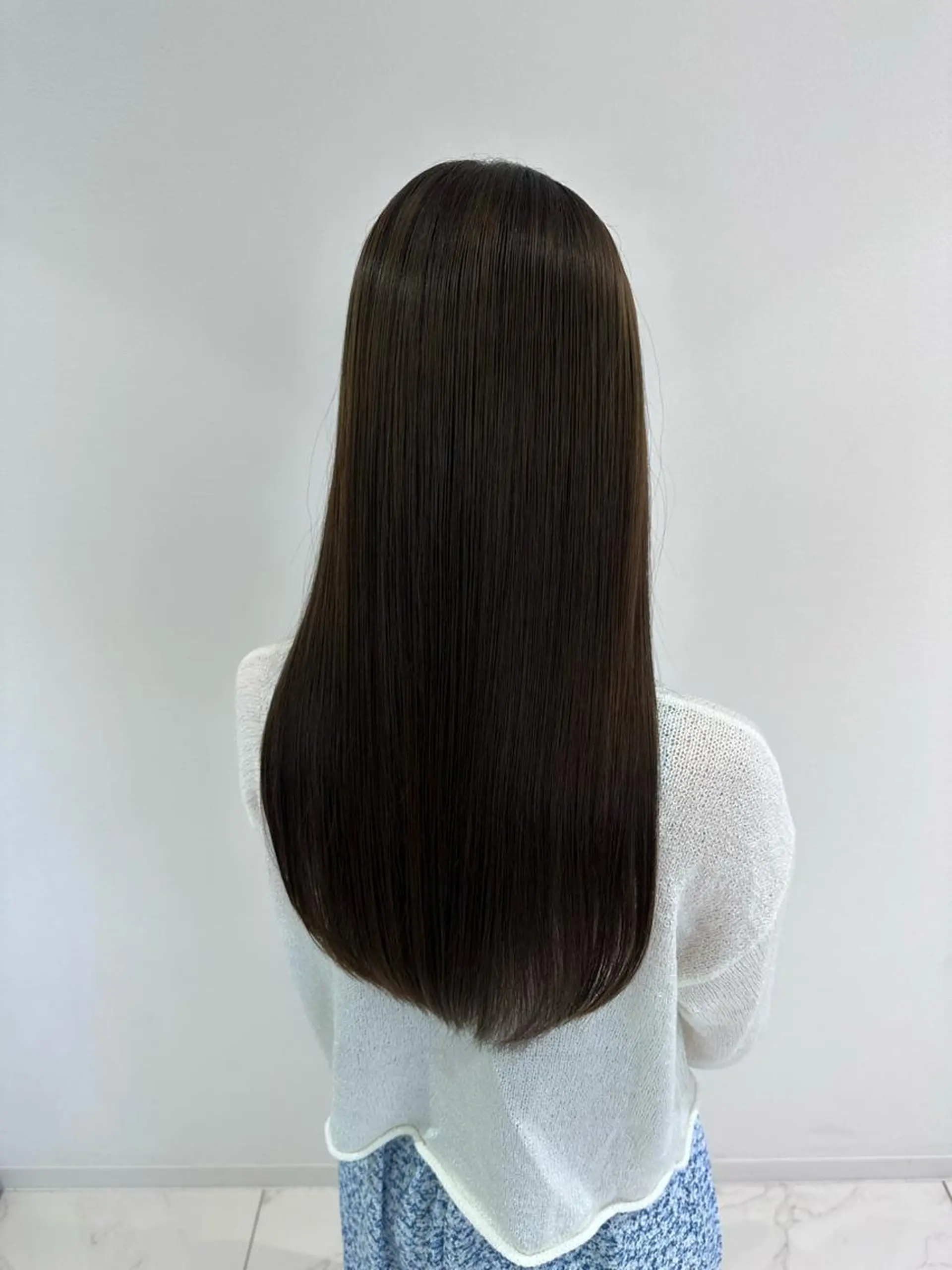 ロング 髪質改善 縮毛矯正 ヘアカラー トリートメント 安井　昴 💫ブリーチ縮毛矯正のヘアスタイル