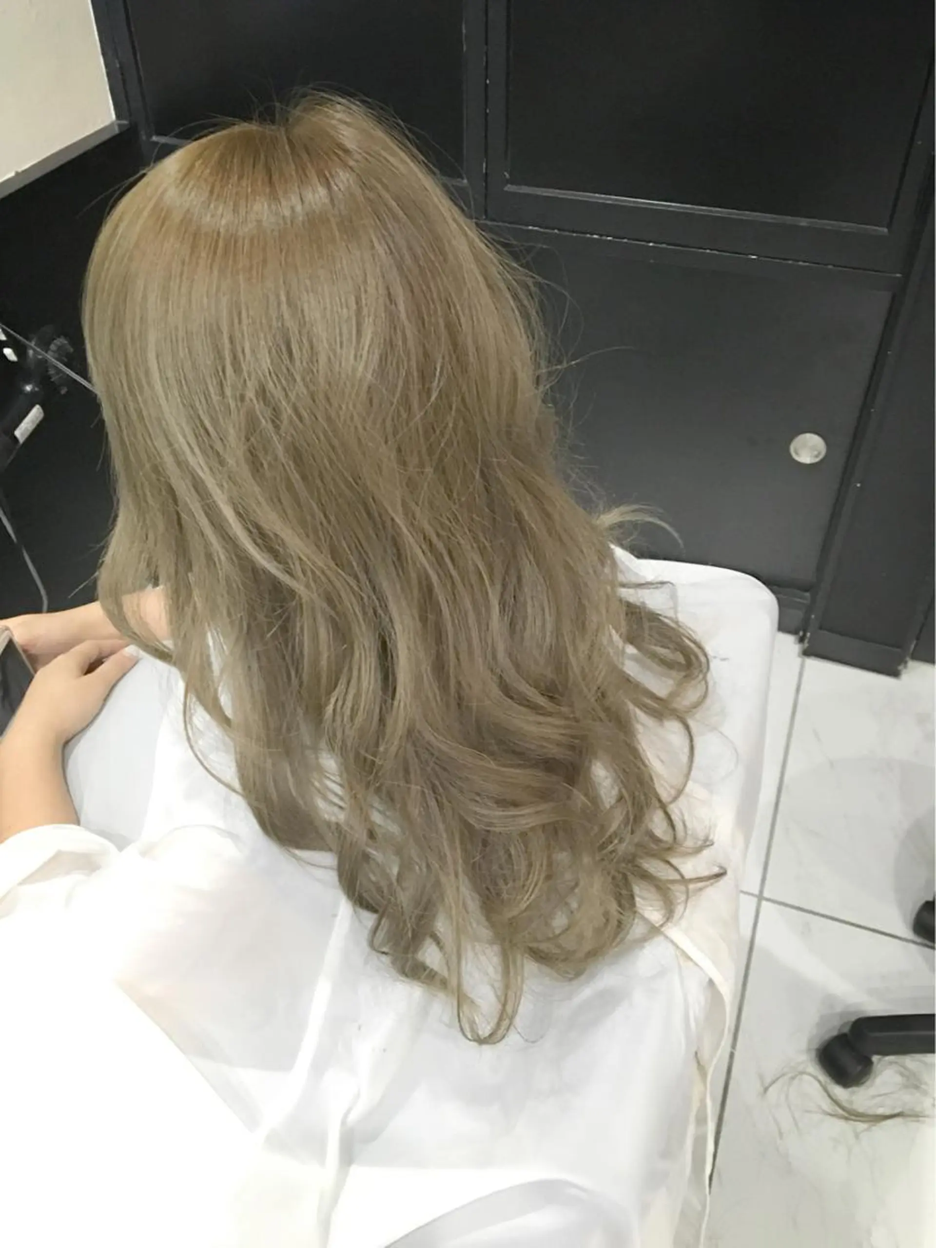 セミロング カラー 透明感カラー グレージュ 🦖店長🦖pino #しのだスペシャルのヘアスタイル