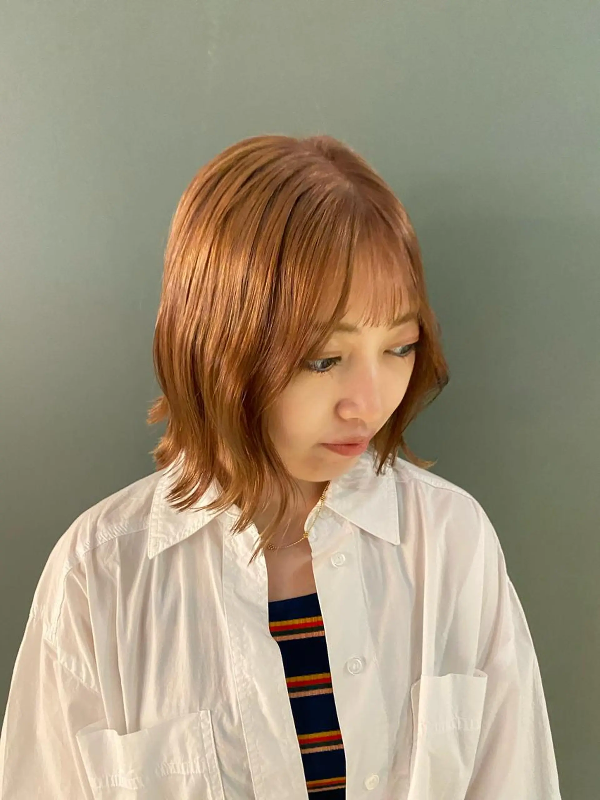 ミディアム カット ヘアカラー トリートメント stylist トモヤのヘアスタイル