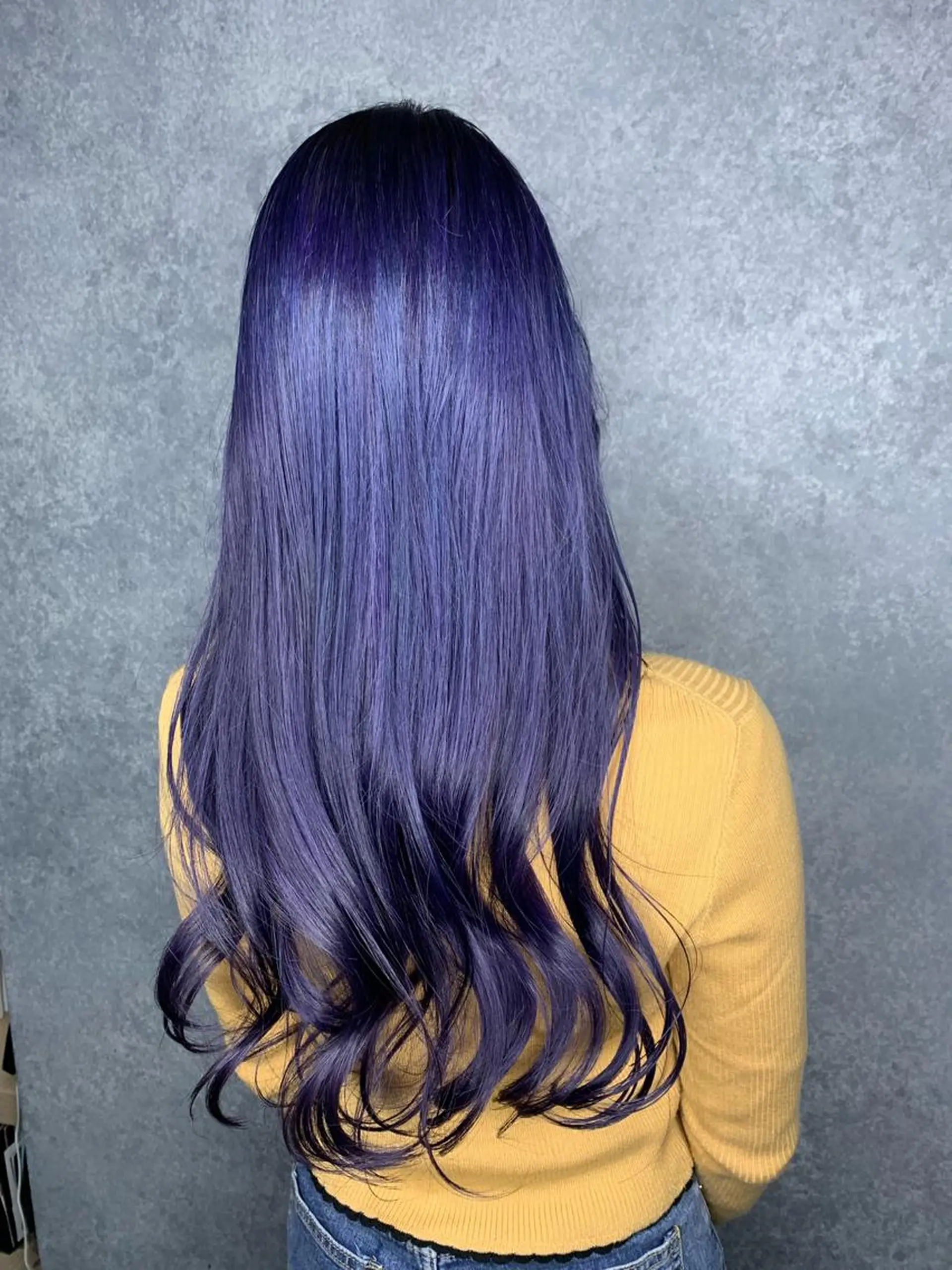 ロング カラー AiRU hair MIYUUのヘアスタイル