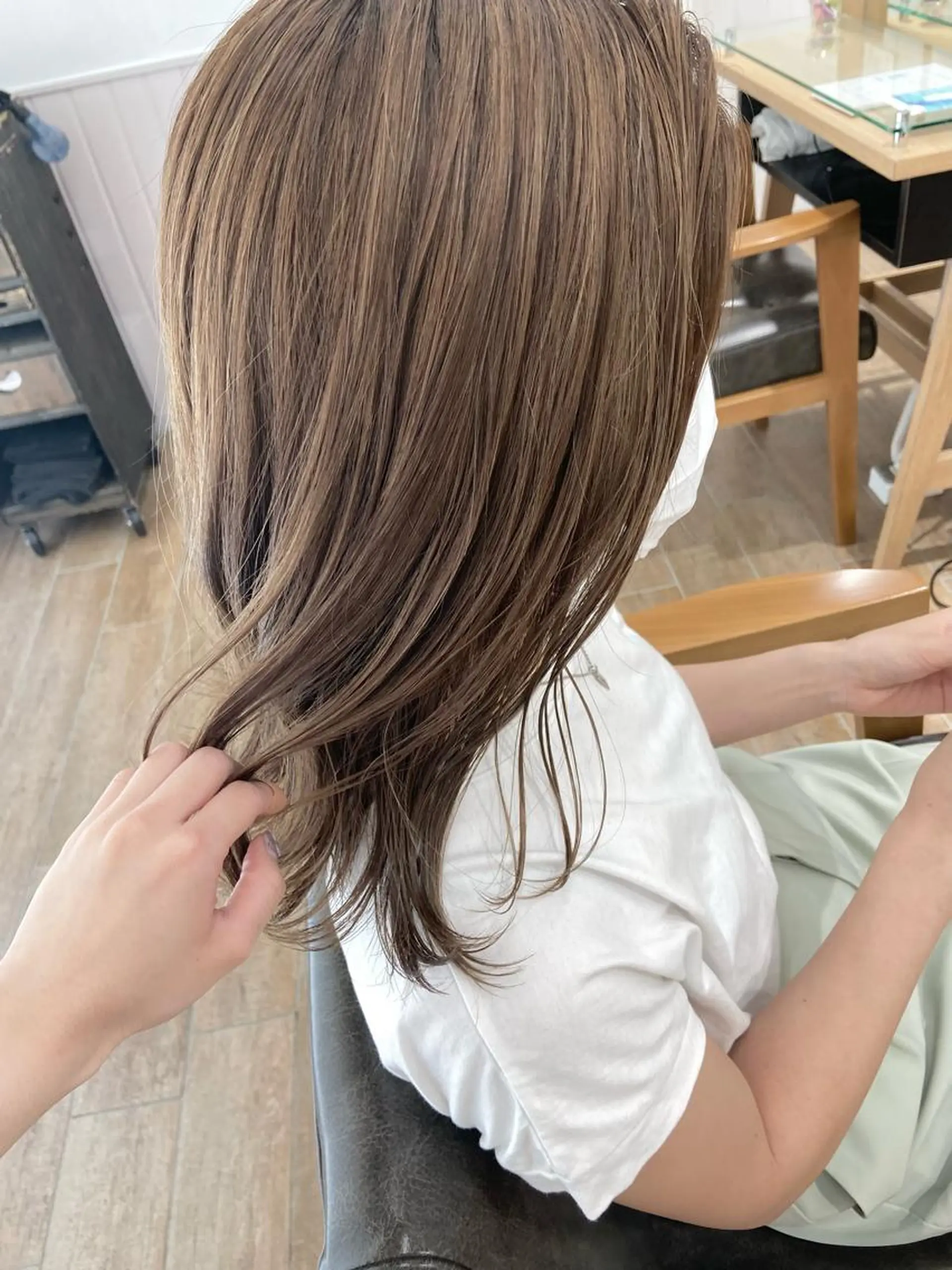 ロング カラー パーマ ヘアアレンジ メンズ キッズ ネイル マツエク・マツパ 横浜Bob美容師🤎 ERINAのヘアスタイル