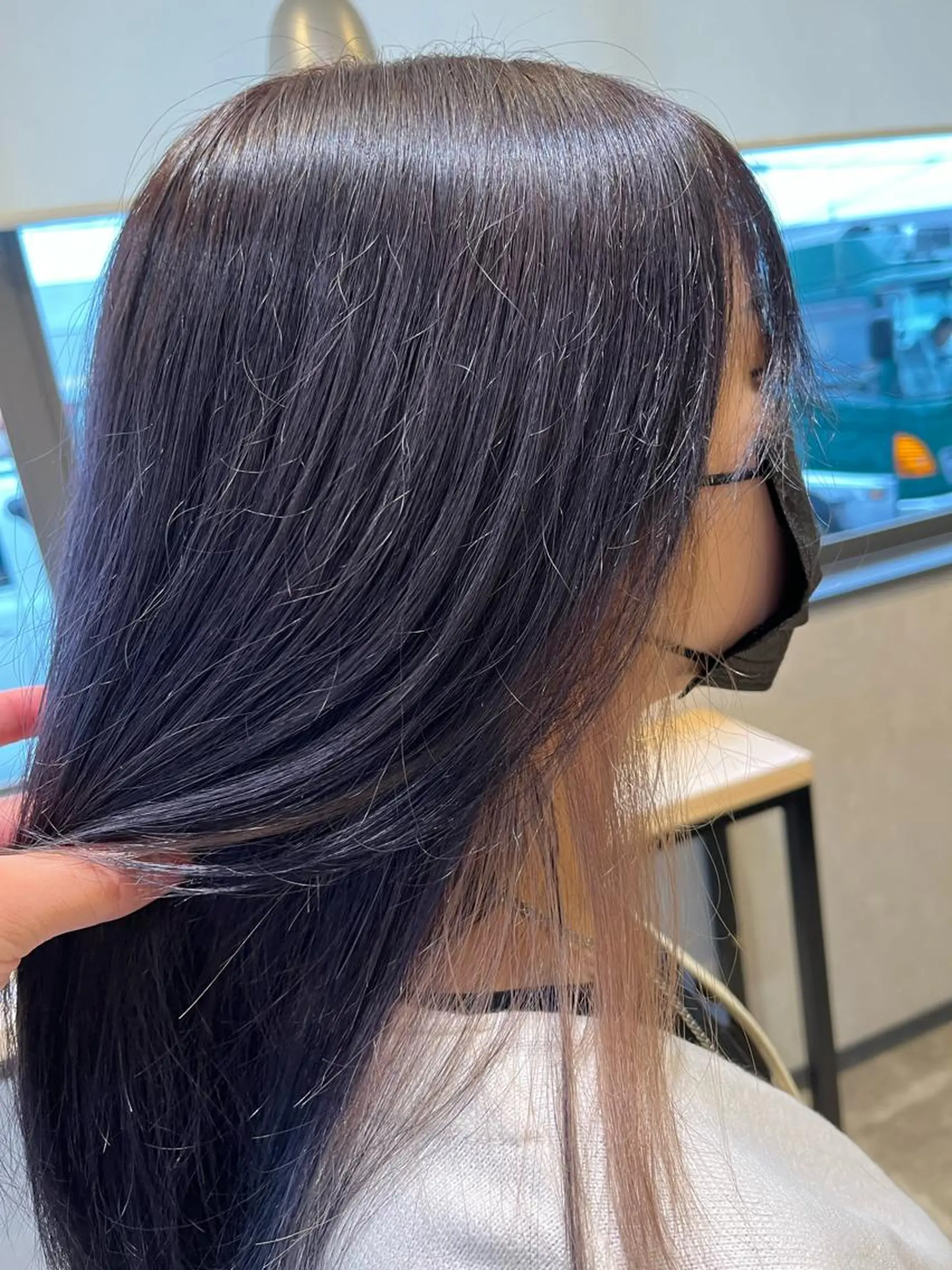 ロング カラー イヤリングカラー パープルカラー 名古屋／デザイン／ ブリーチ/松井亮磨のヘアスタイル