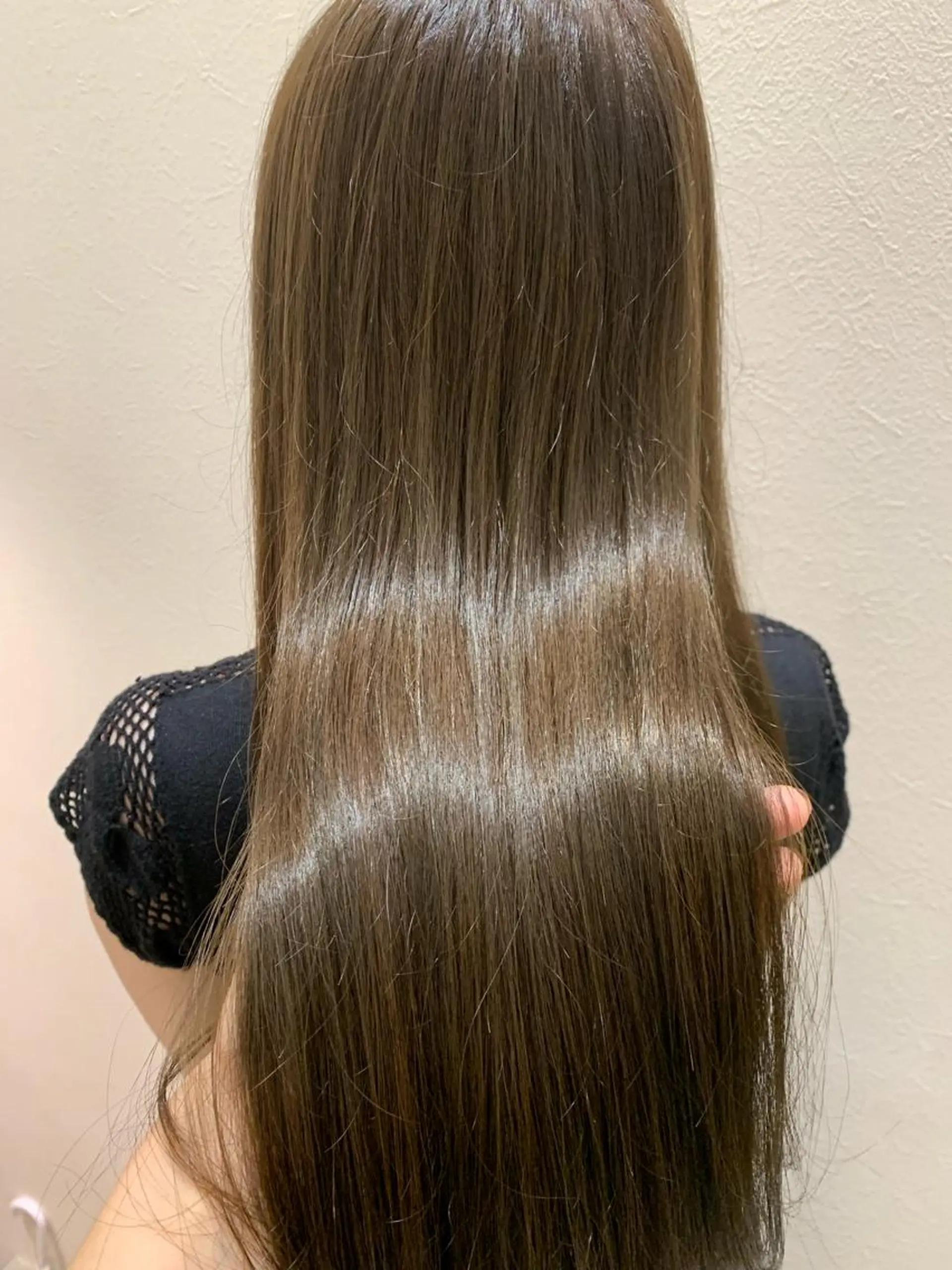 ロング カラー ベージュカラー ショコラベージュ トリートメント hub hair レイヤー/透明感のヘアスタイル