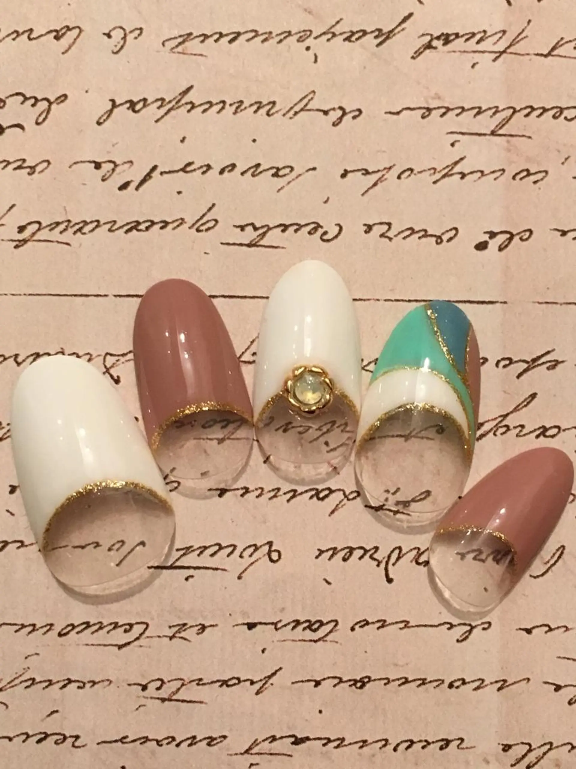 ネイル 古川 里美のネイルデザイン