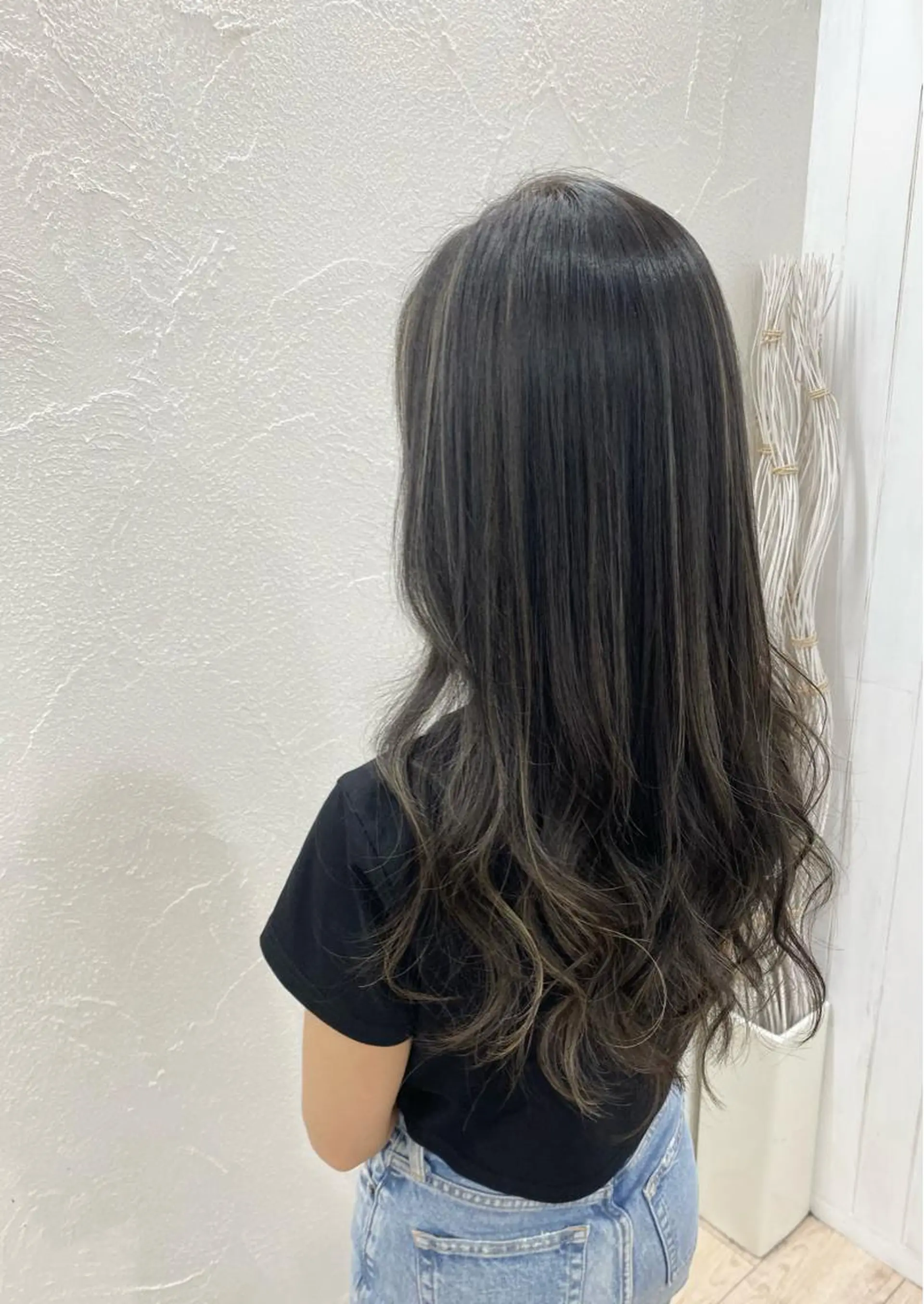 ロング カット ヘアカラー 片桐 大介のヘアスタイル