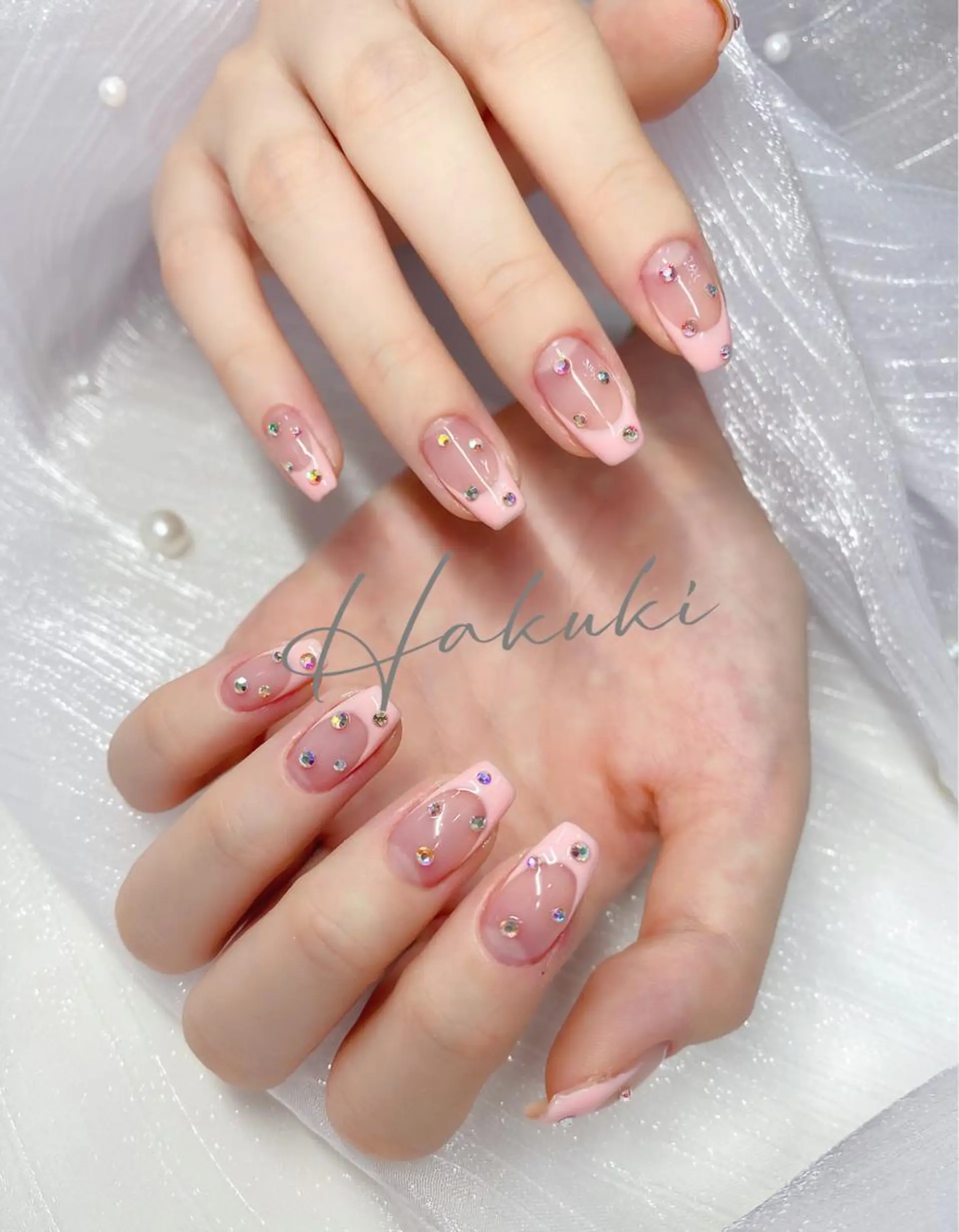 ネイル ハンドネイル ハンドケア ハク キのネイルデザイン