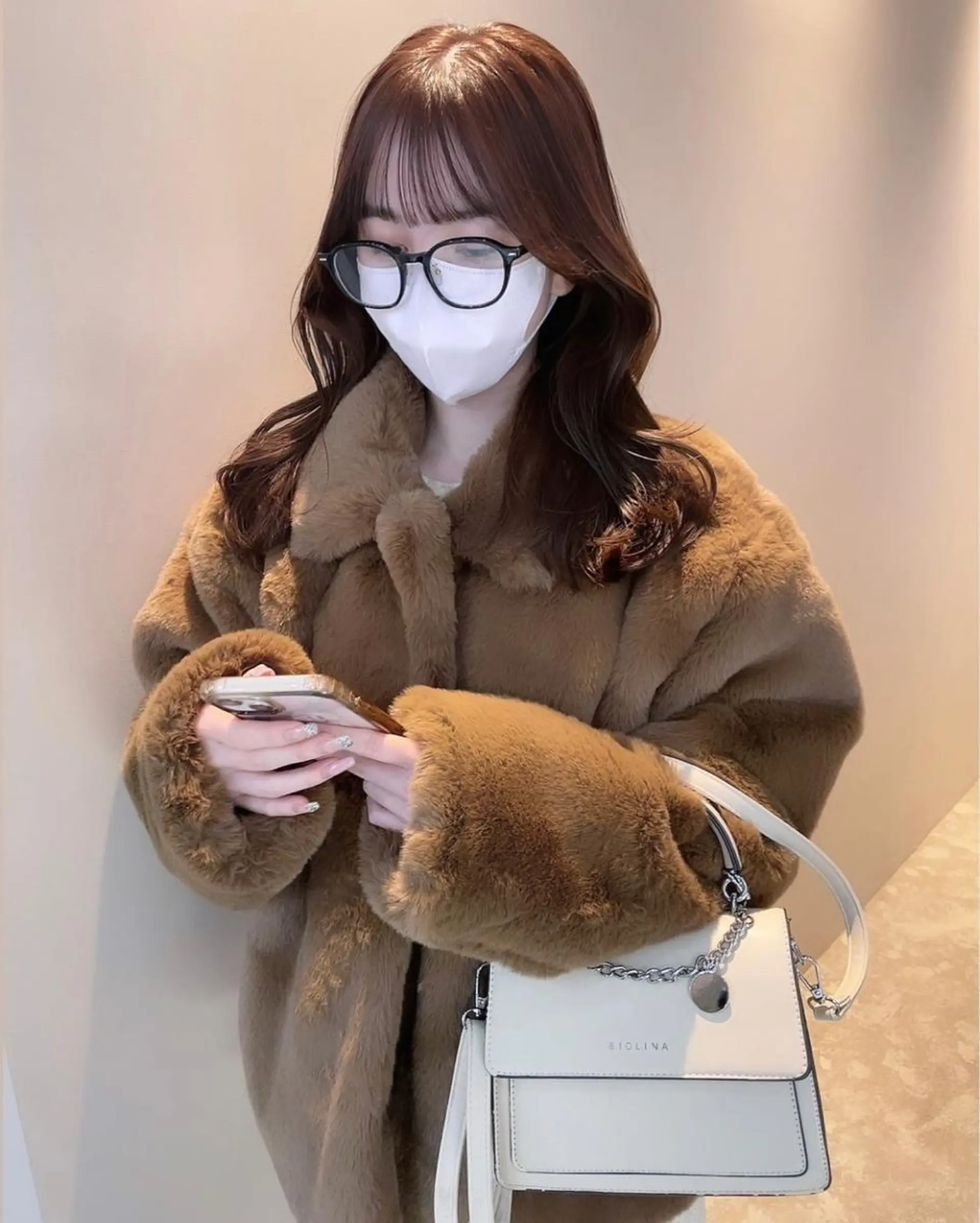 ミディアム くびれヘア カット YUKI / レイヤーカット🤍のヘアスタイル