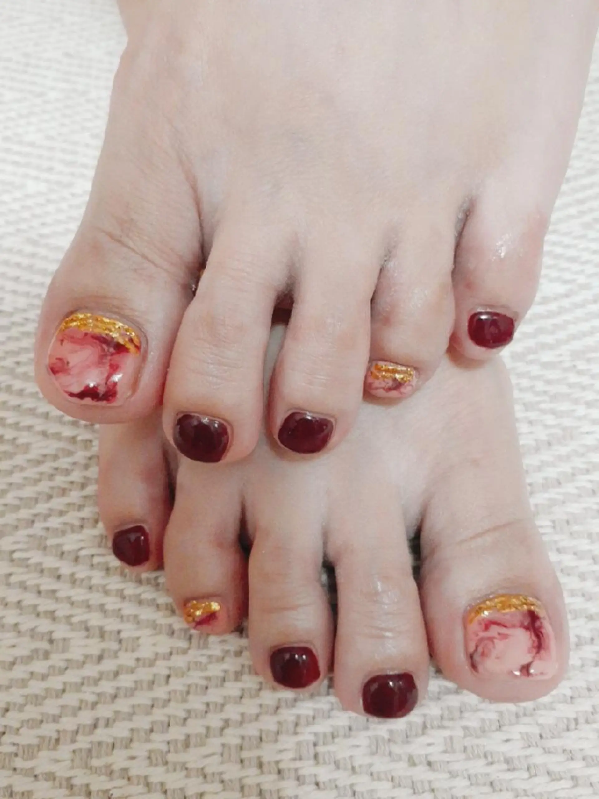 ネイル ハンドネイル フットネイル 新家 美紀のネイルデザイン