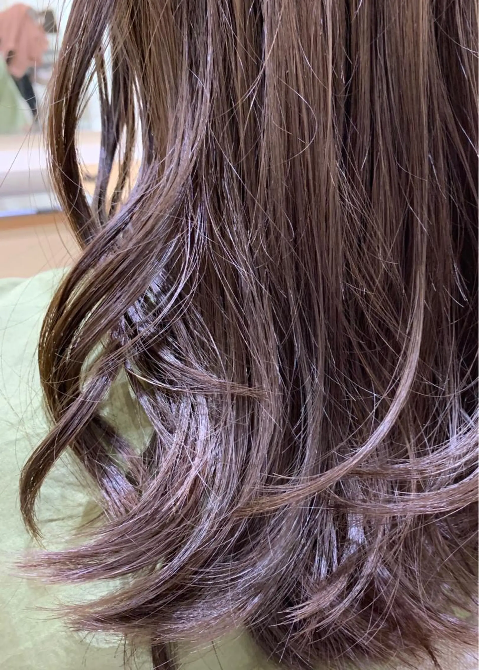 セミロング 髪質改善お任せ ください♪ひとみのヘアスタイル