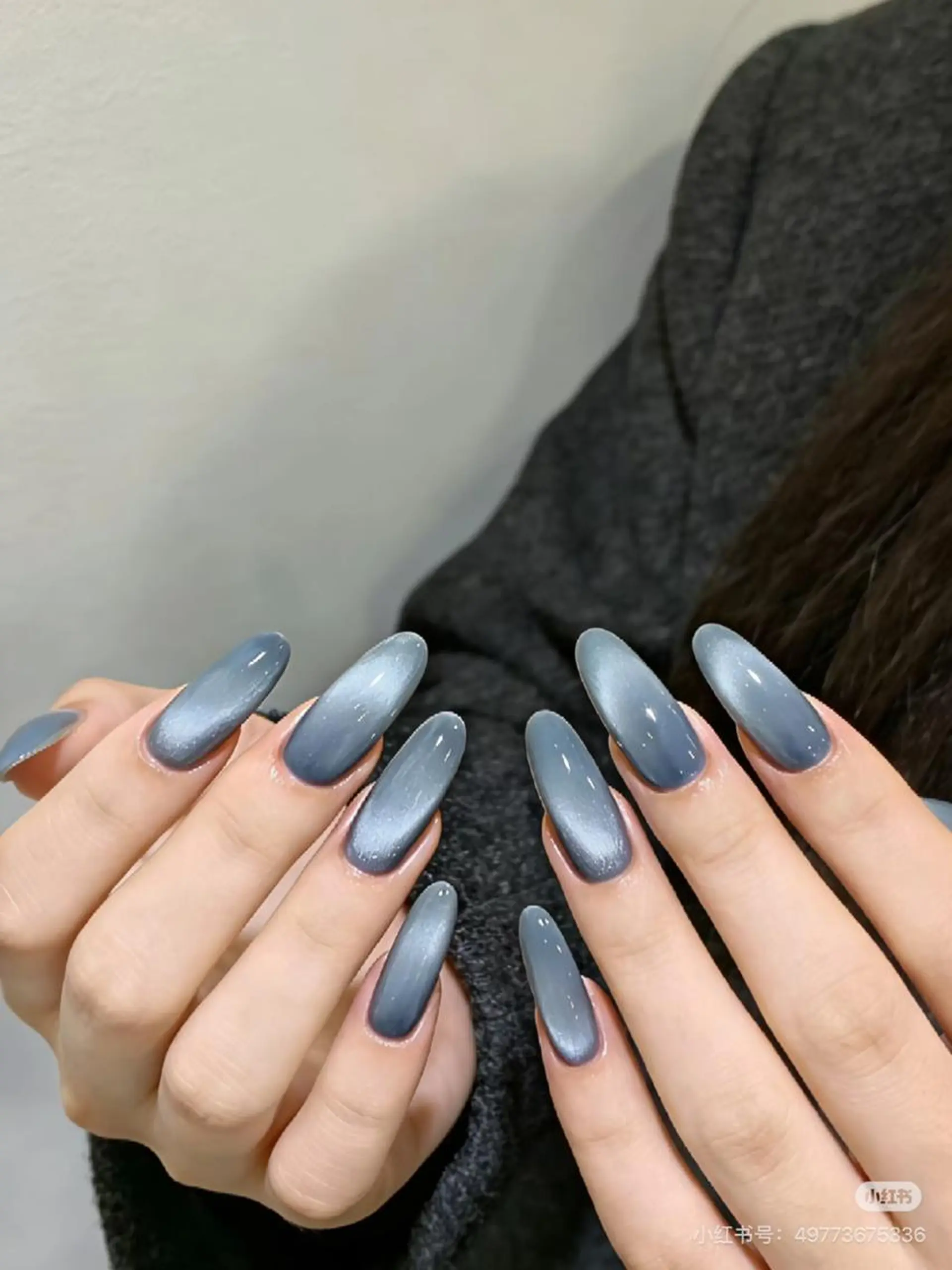 セミロング ハンドネイル 💅 リリアのネイルデザイン